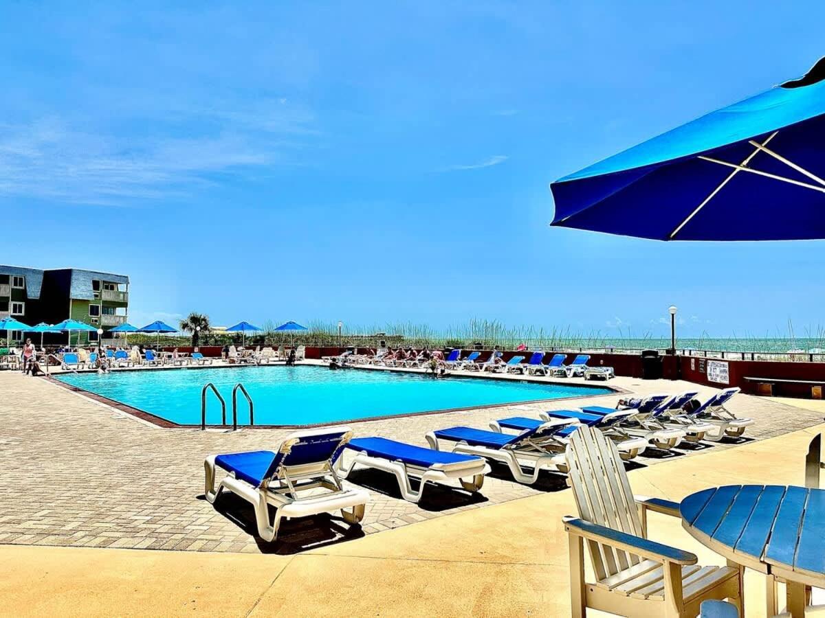 Lux Oceanfront On 14th Flr & Amenities Holiday home
