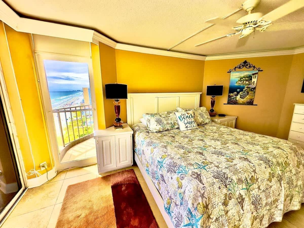 Lux Oceanfront On 14th Flr & Amenities Holiday home *