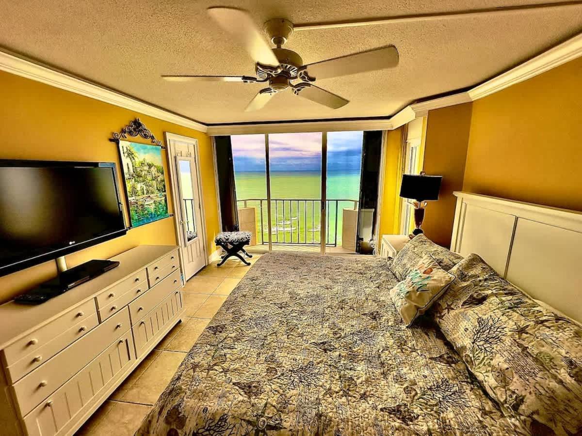 Lux Oceanfront On 14th Flr & Amenities Holiday home