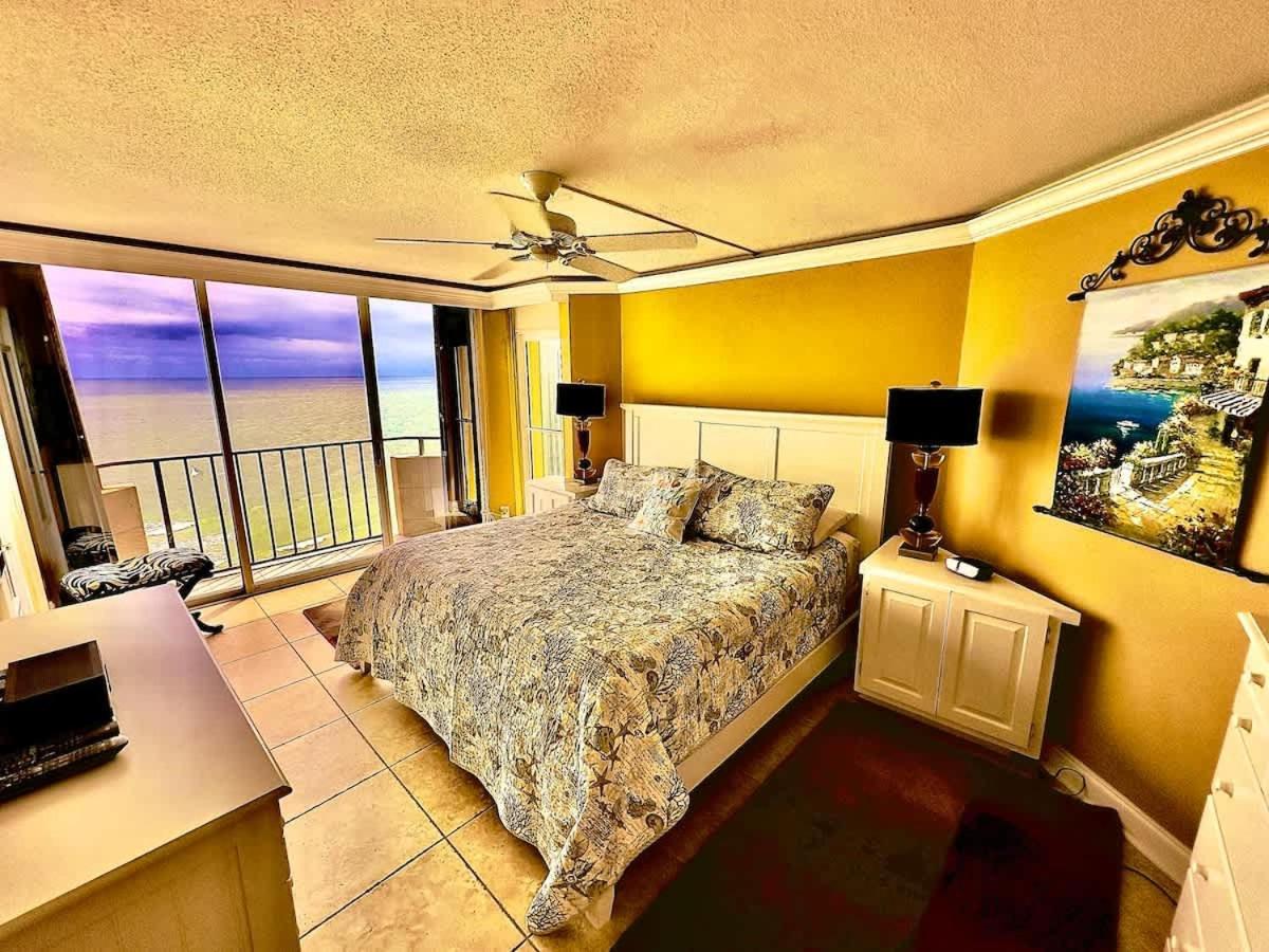 Holiday home Lux Oceanfront On 14th Flr & Amenities Myrtle Beach