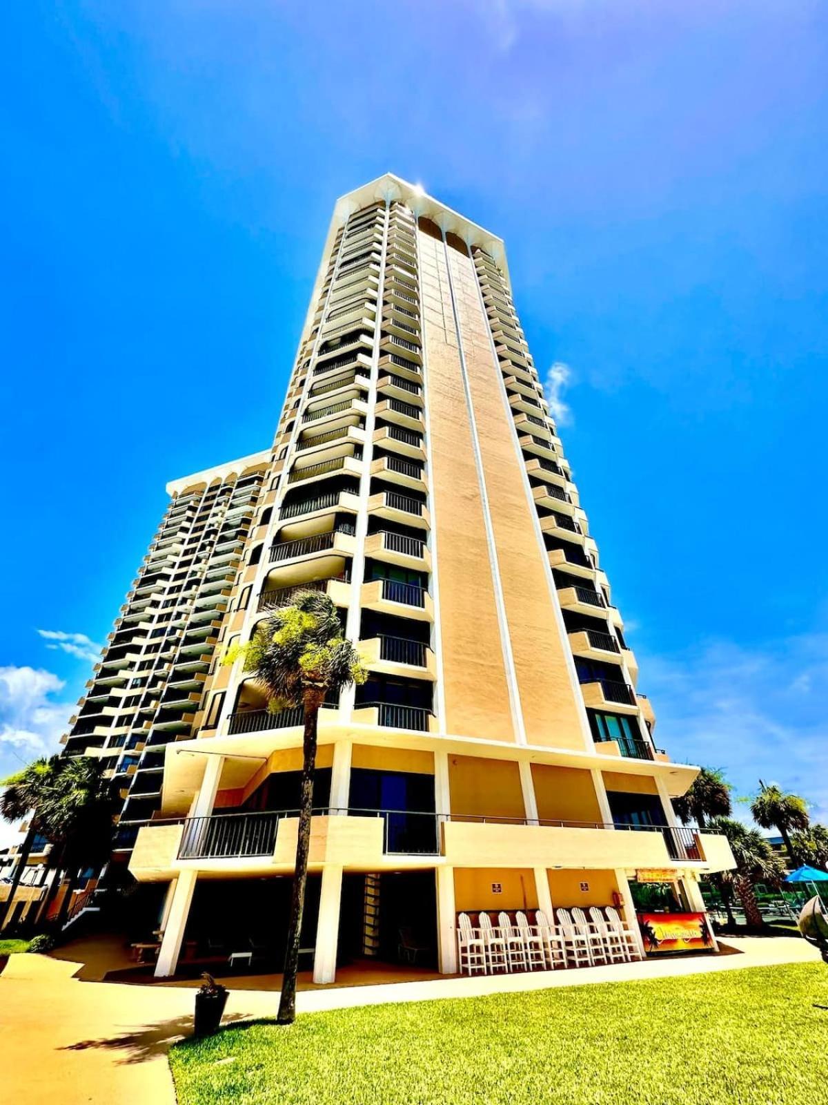 Lux Oceanfront On 14th Flr & Amenities