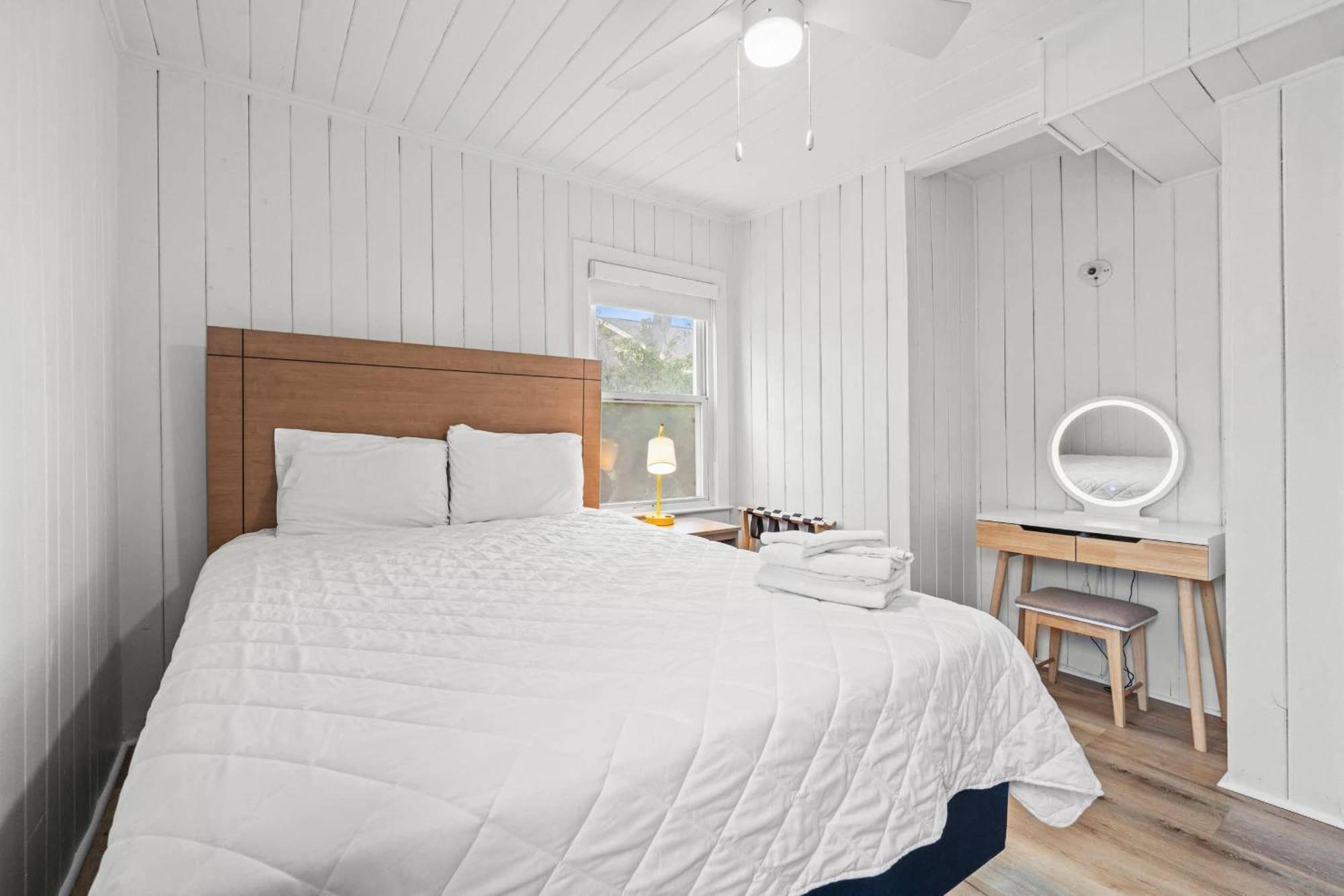 2br1ba Sleeps 6 Pet-friendly Walk To Ocean Apartment Myrtle Beach