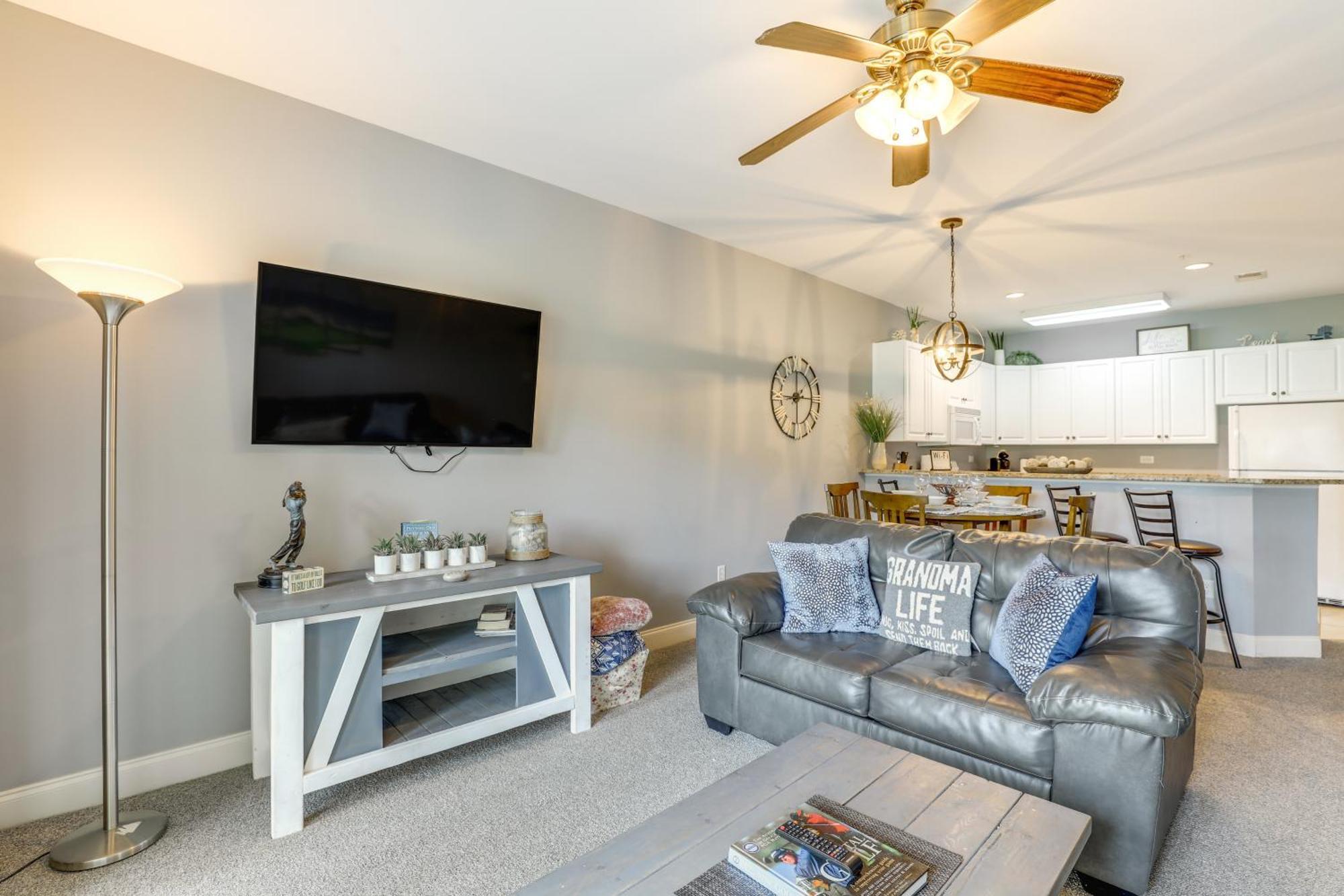 Myrtle Golf Retreat With Balcony And Pool *