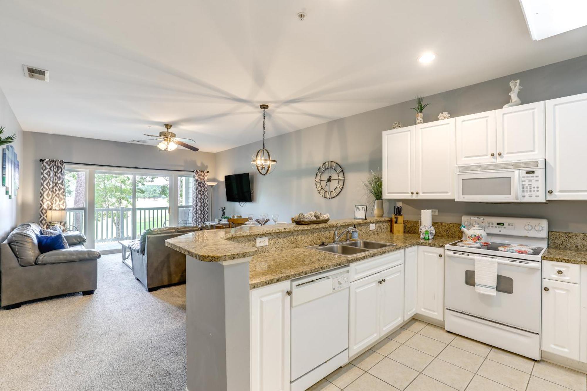 Myrtle Golf Retreat With Balcony And Pool * Myrtle Beach