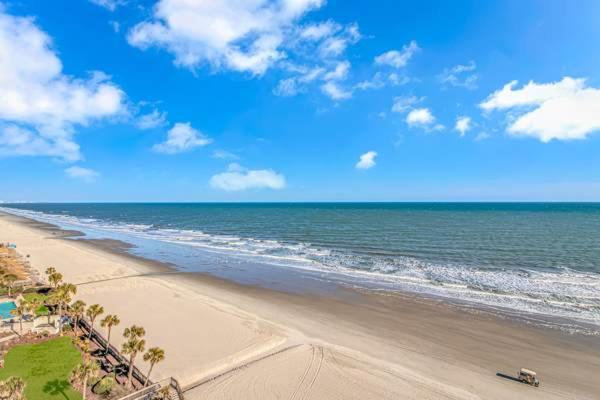 Arcadian Ii - Oceanfront - Snowbirds Welcome-highly Sought After Area *