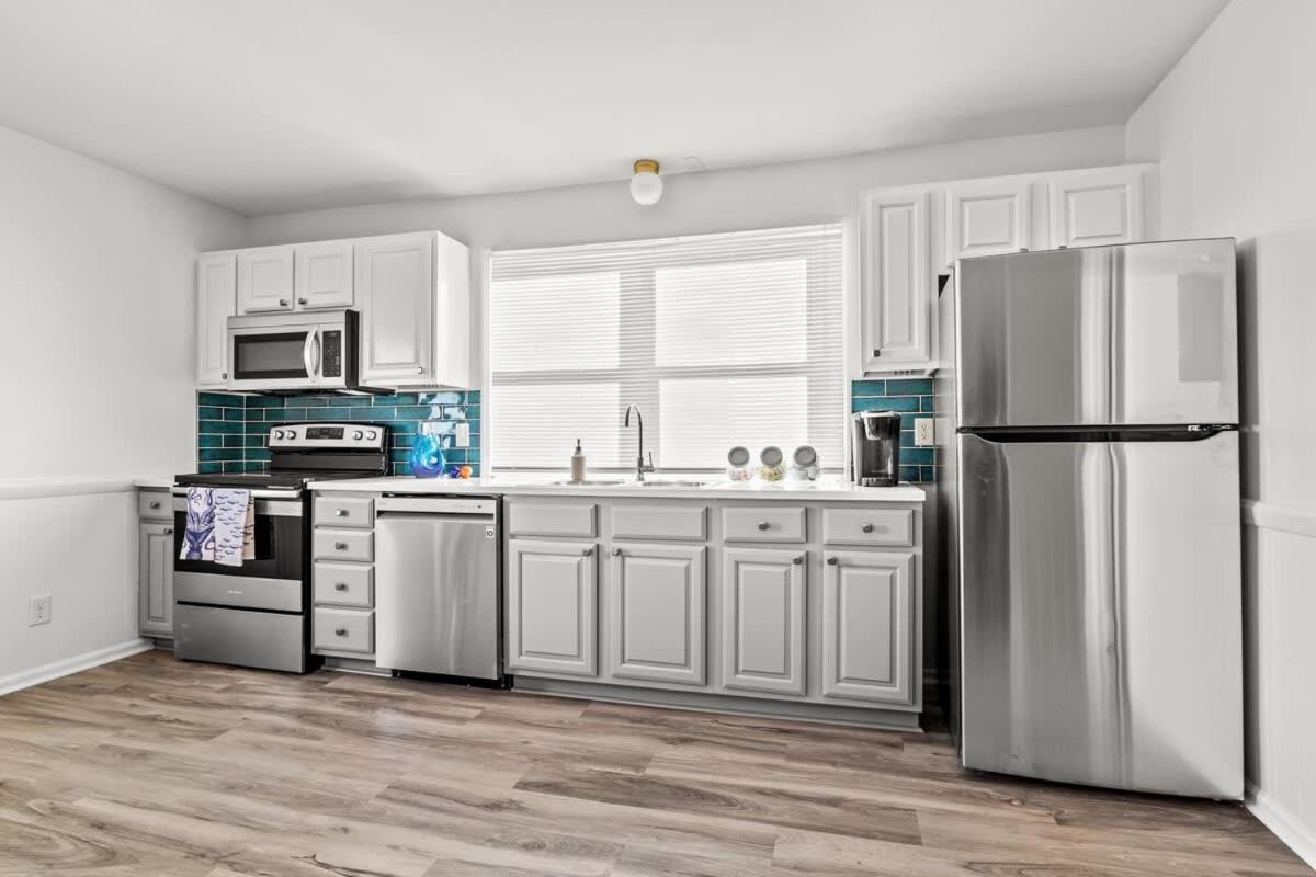 Nest 2 Stylish 2 Min Walk To Apartment Myrtle Beach
