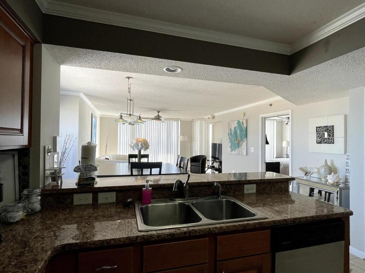 Luxury Large Ocean Front With Pool North Mb