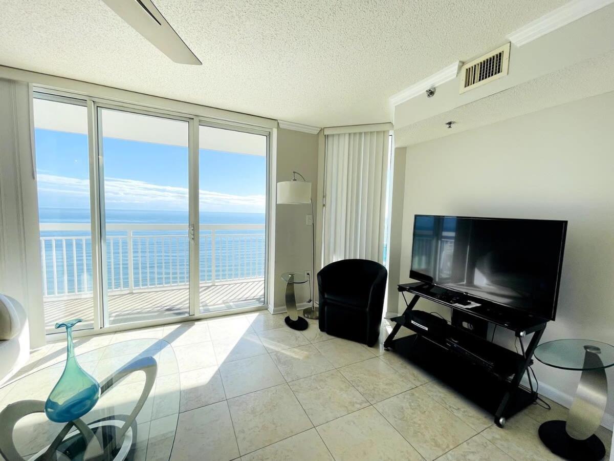 Luxury Large Ocean Front With Pool North Mb Apartment