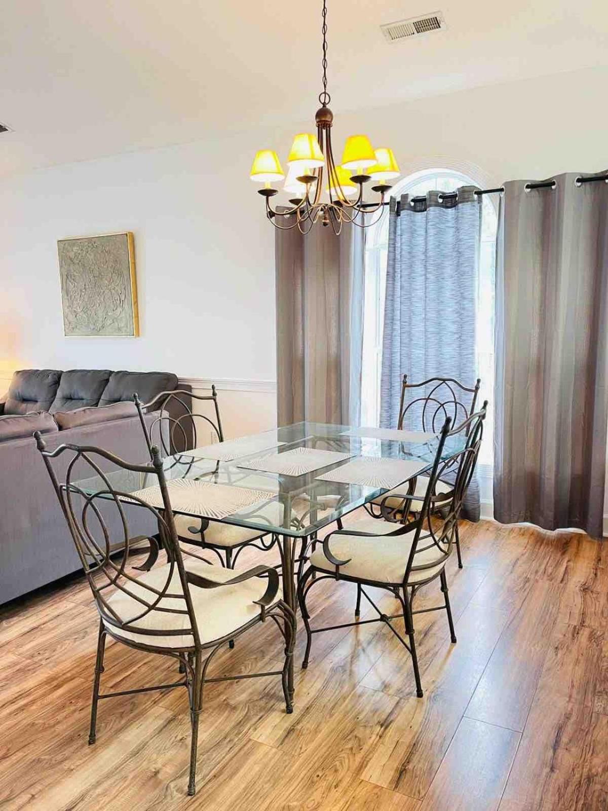 Holiday home Vacational Stylish At Magnolia Place Mb *