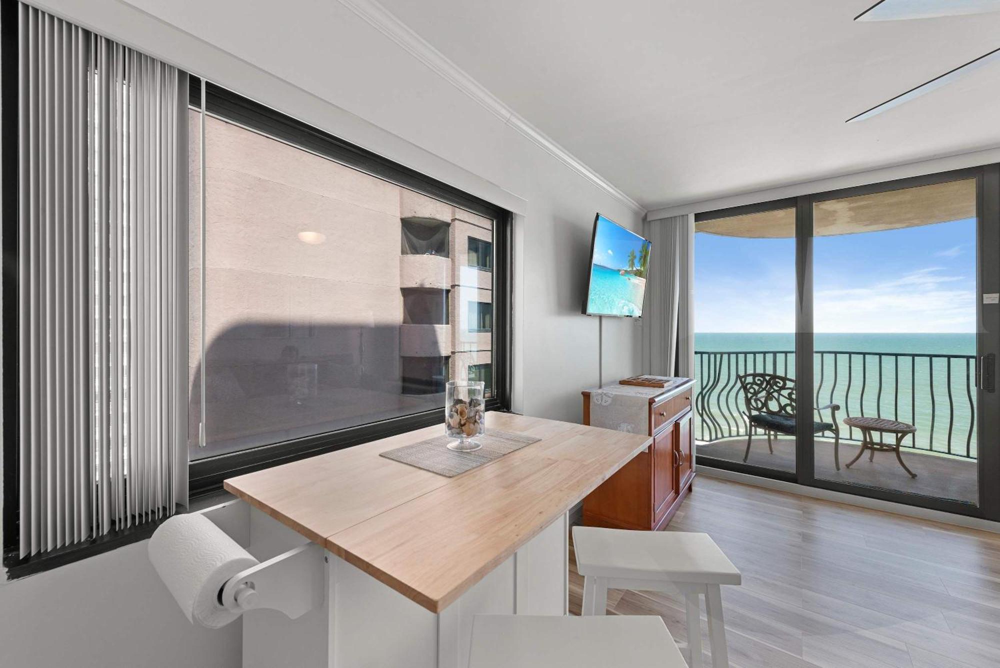 Apartment Palms 1003 - Oceanfront *