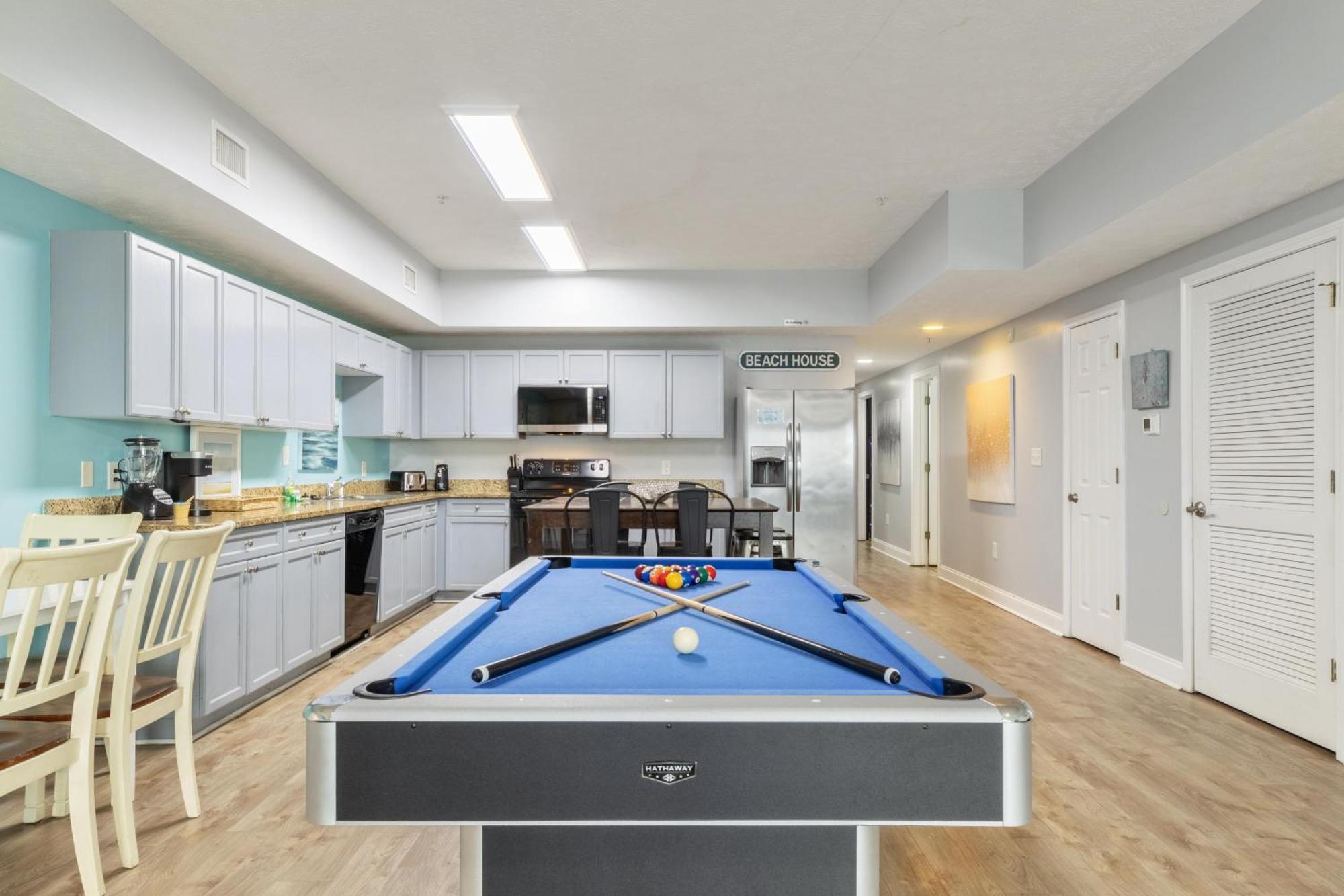 Mv105b Myrtle 4br/3b Across From The Game Villa *