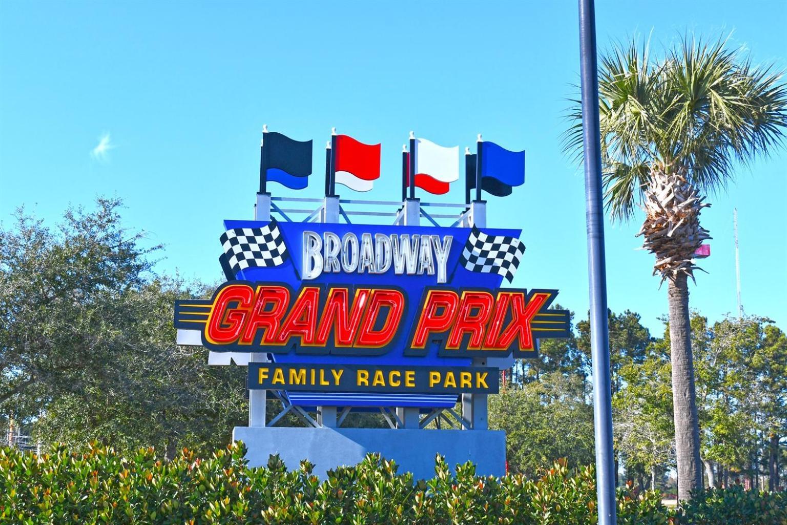 Oceanfront,heated Pools,boardwalk, Location,views!