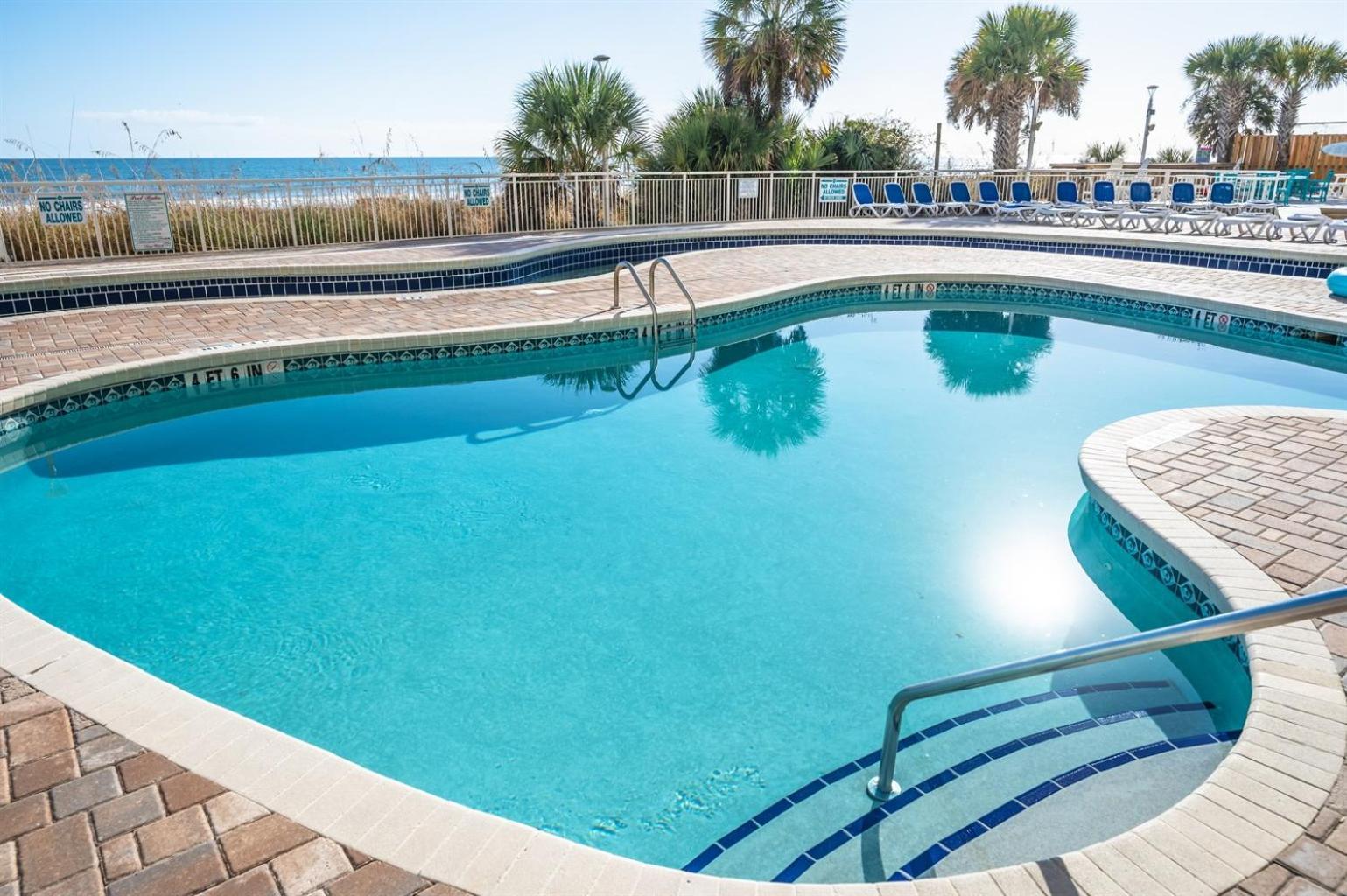 Baywatch Renovated, Unobstructed Oceanfront Views! Holiday home Myrtle Beach