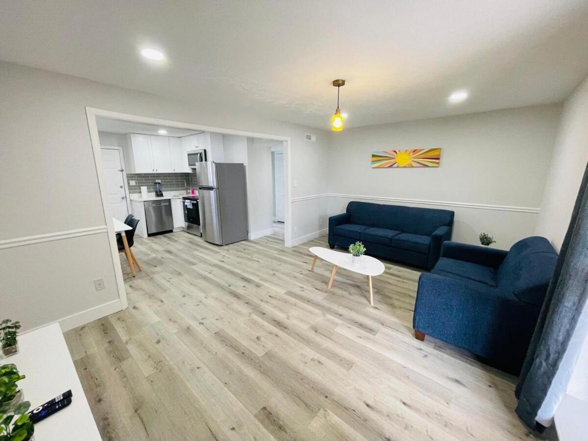 Apartment Perfect Vacation Walk To The 9 *
