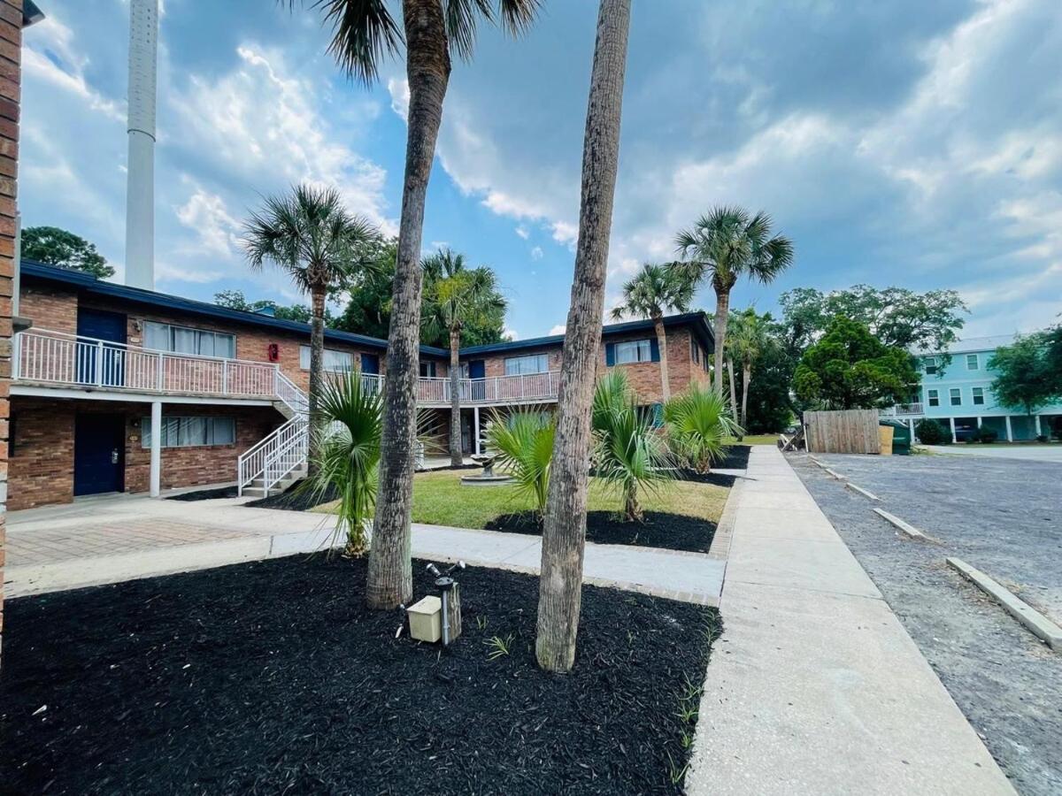 Apartment Perfect Vacation Walk To The 9 *