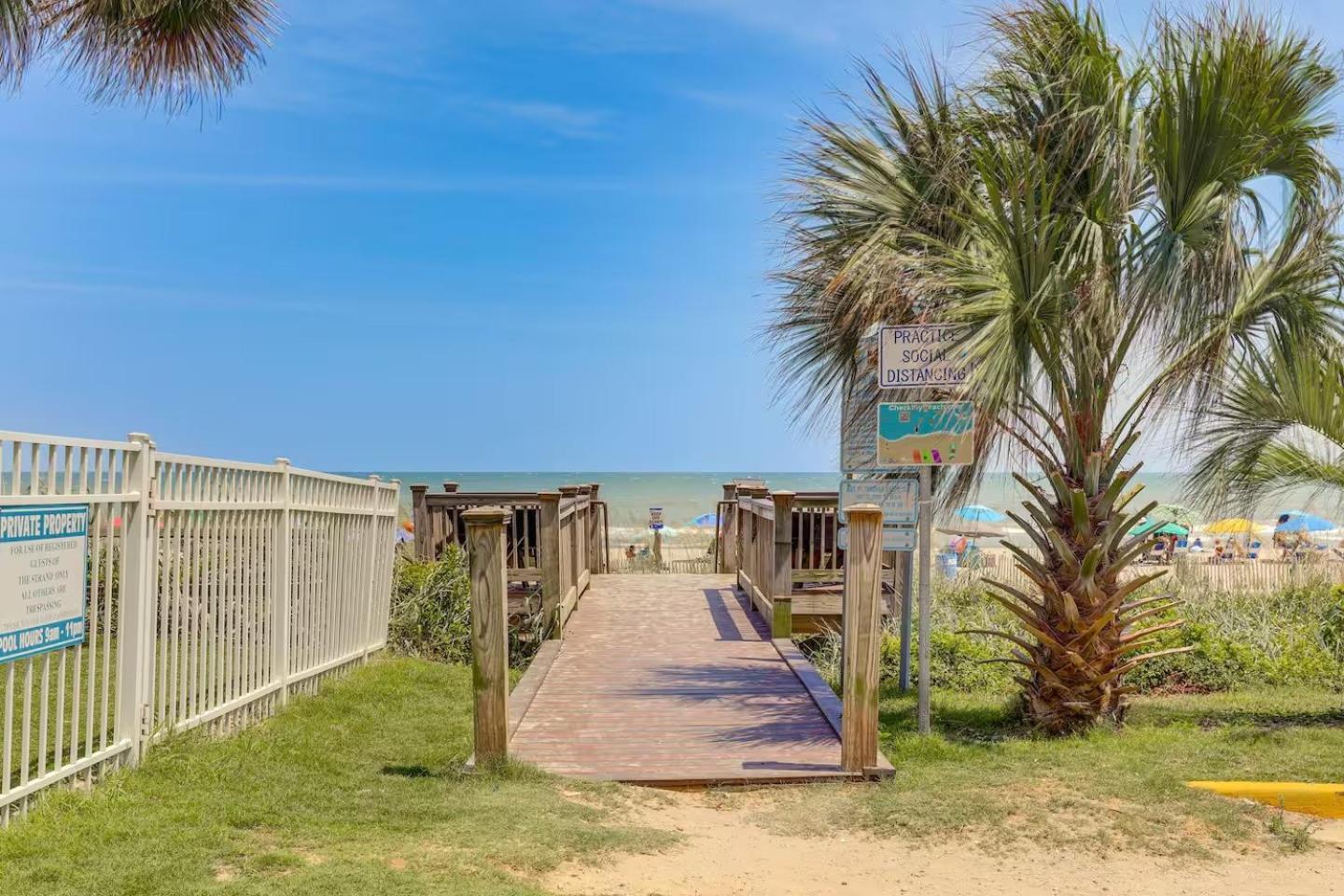 Holiday home Walk 2 Beach, Boardwalk & Broadway Attractions *