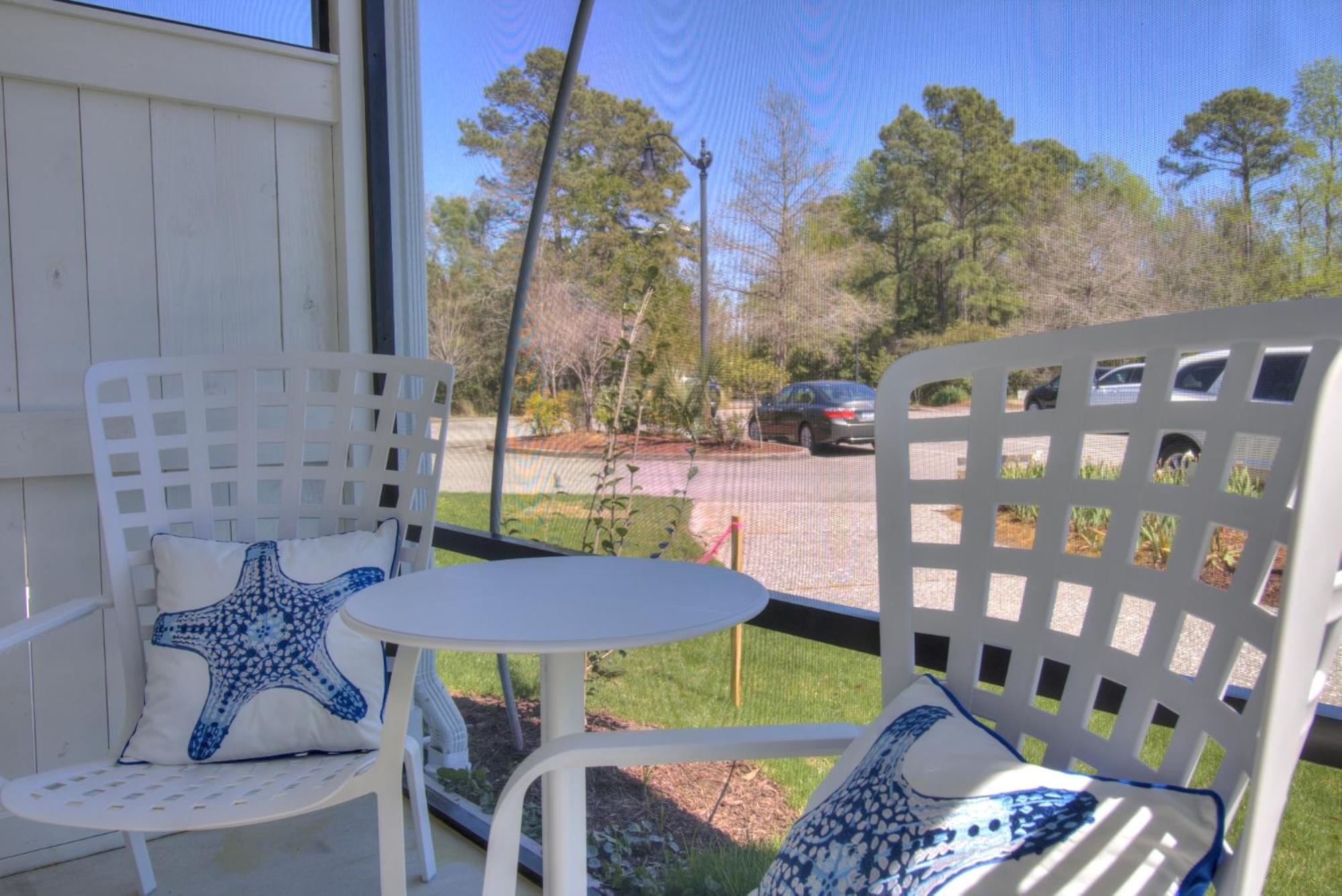 Beachside Bunker Stunning 3br 2 5bath Holiday home