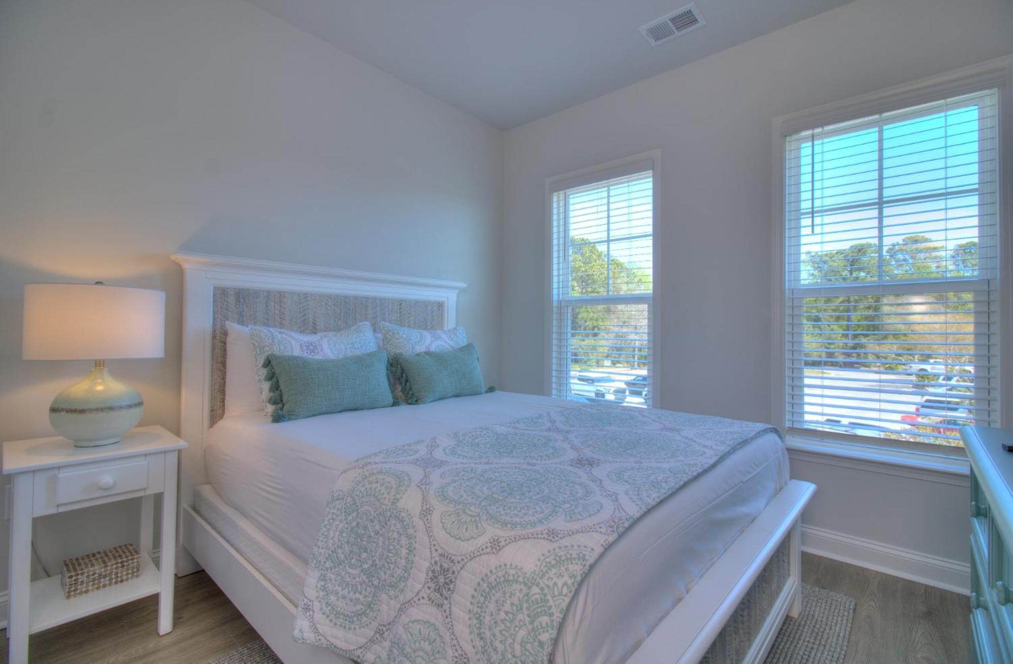 Holiday home Beachside Bunker Stunning 3br 2 5bath Myrtle Beach