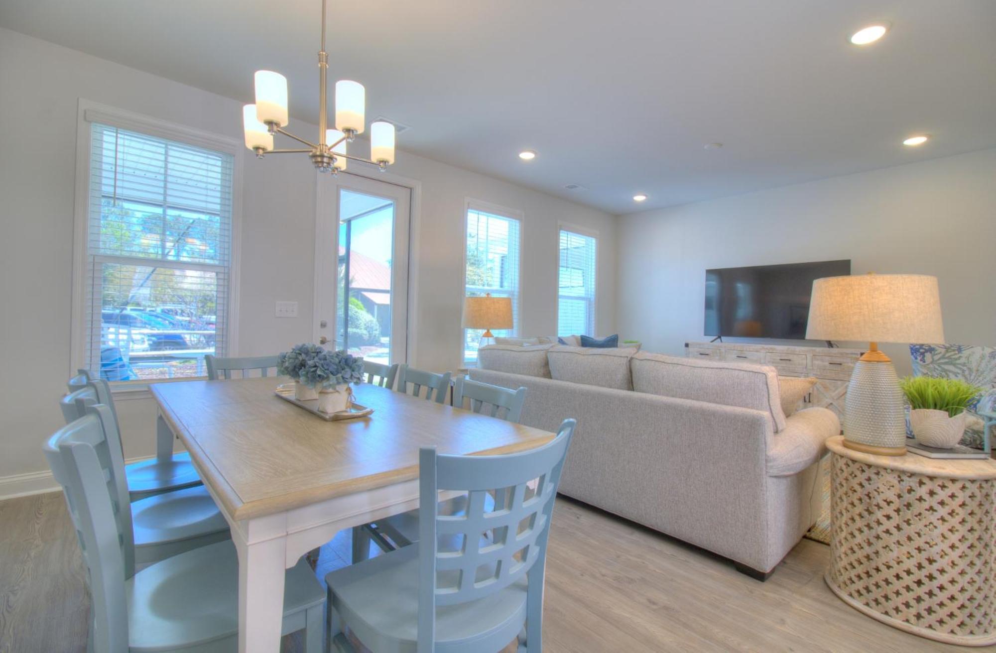 Beachside Bunker Stunning 3br 2 5bath Holiday home Myrtle Beach
