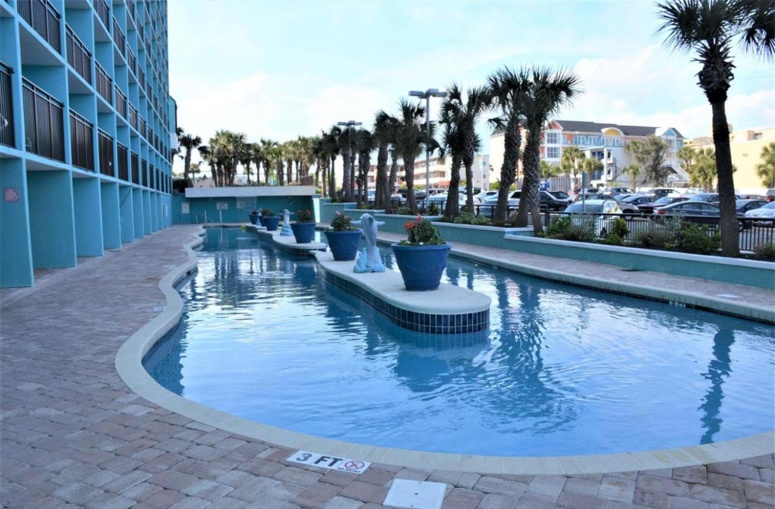 Holiday home New Oceanview Landmark, King Bed, Handicap, Pools! Myrtle Beach
