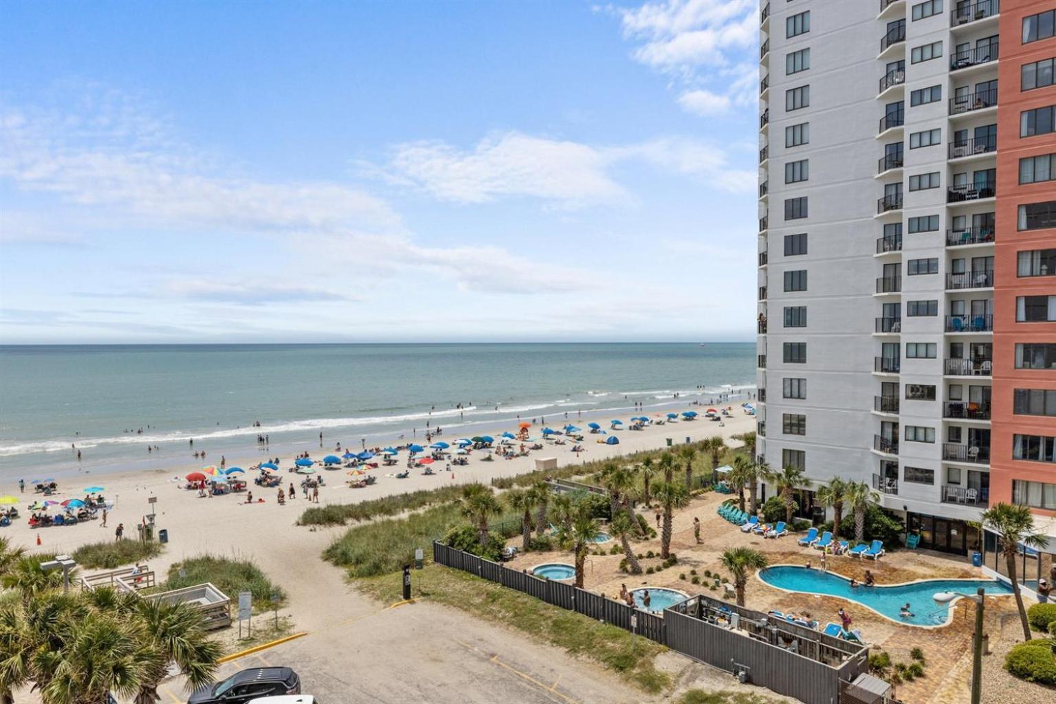 New Oceanview Landmark, King Bed, Handicap, Pools! *