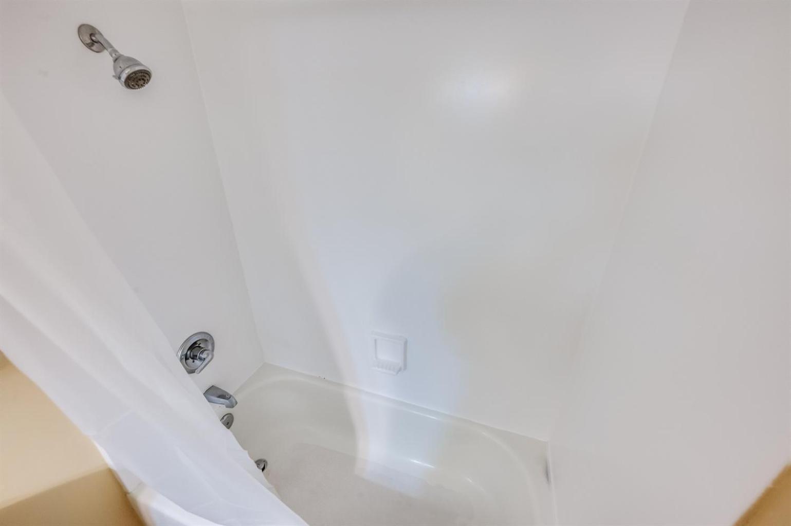 Remodeled Condo, Waterpark View At Landmark *