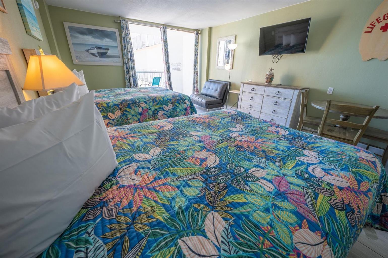 Holiday home New Ocean Annie's Oceanview Heated Pools!