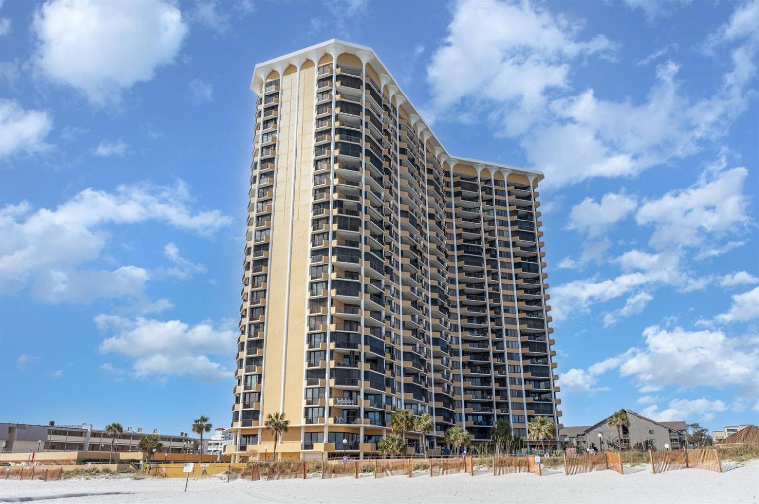 Newly Updated, Exclusive Condo, Spectacular Views!