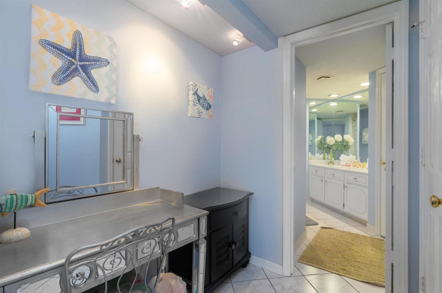 Newly Updated, Exclusive Condo, Spectacular Views!