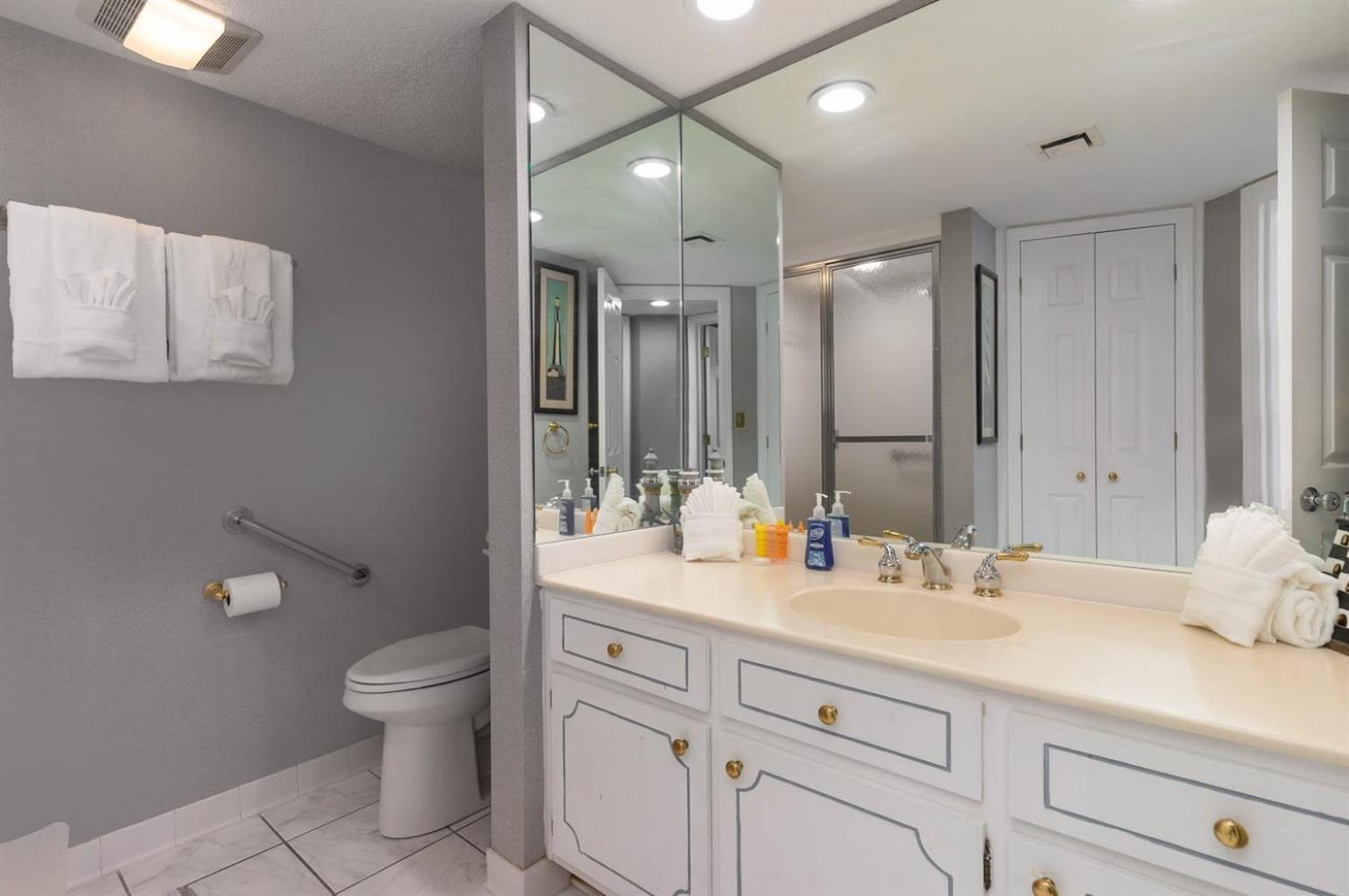 Newly Updated, Exclusive Condo, Spectacular Views! Holiday home Myrtle Beach