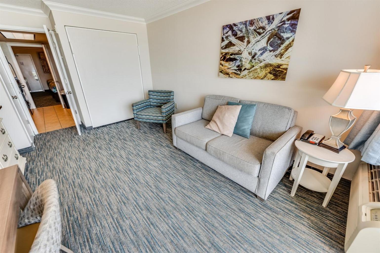 Holiday home Oceanfront 1br With Heated Pools, Coral *