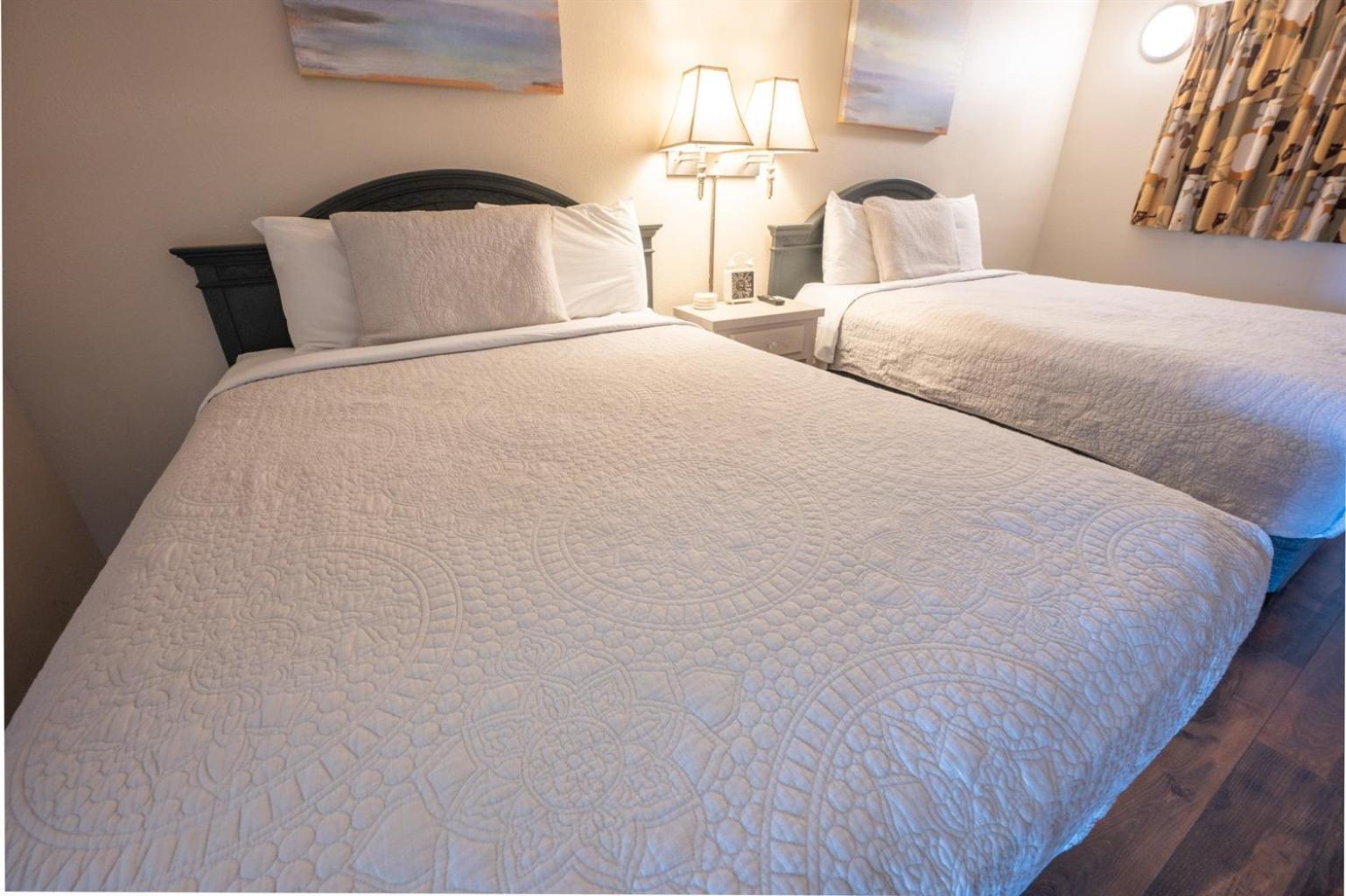 Oceanfront Remodeled With Pools, Coral * Myrtle Beach