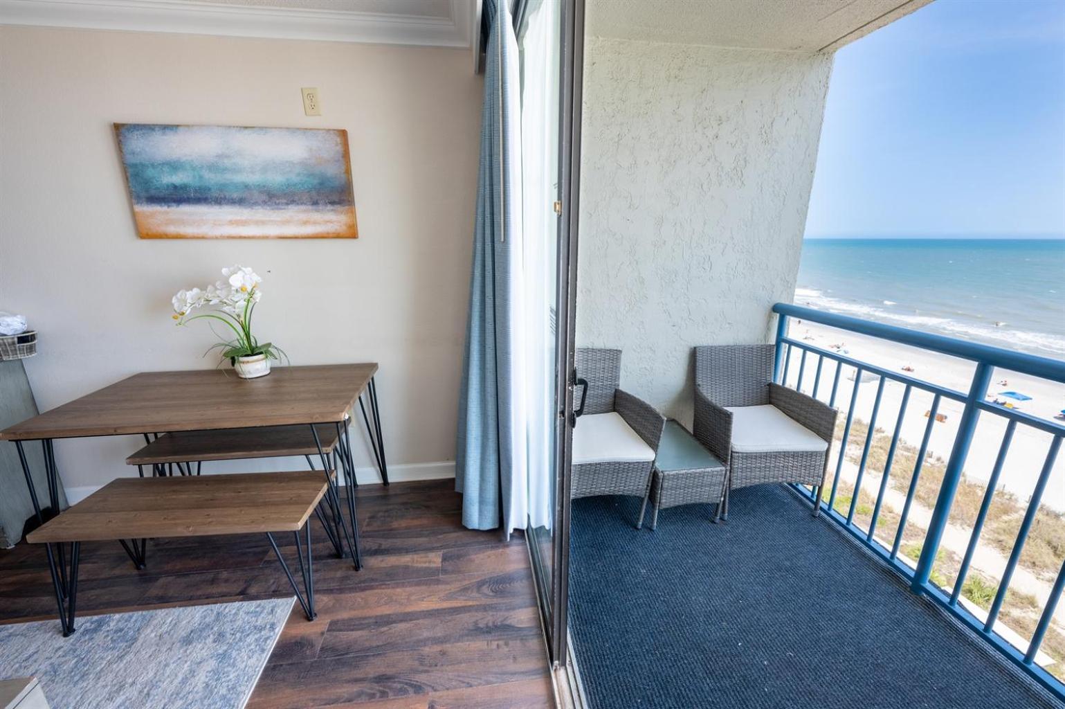 Oceanfront Remodeled With Pools, Coral *