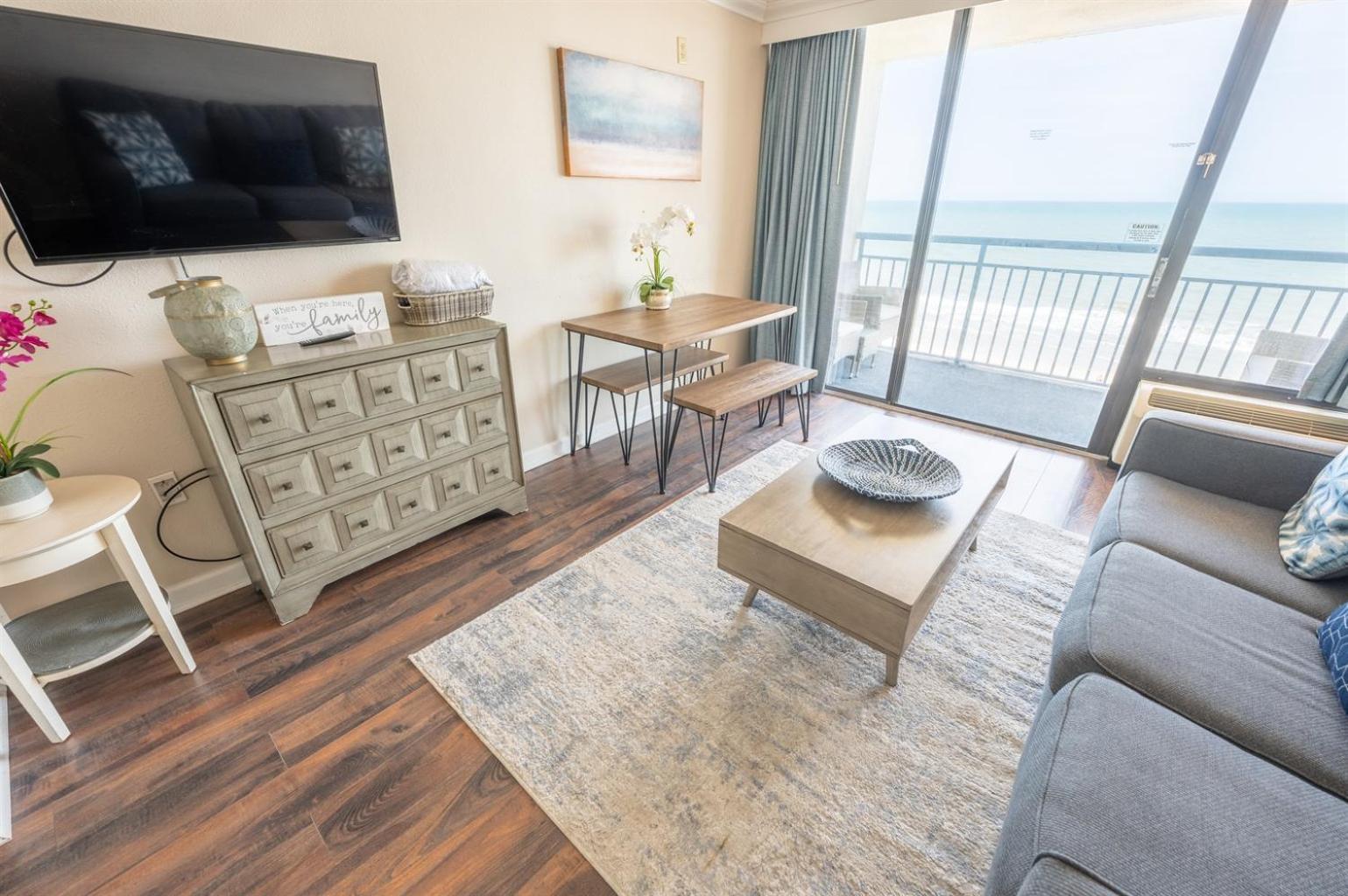 Oceanfront Remodeled With Pools, Coral * Myrtle Beach