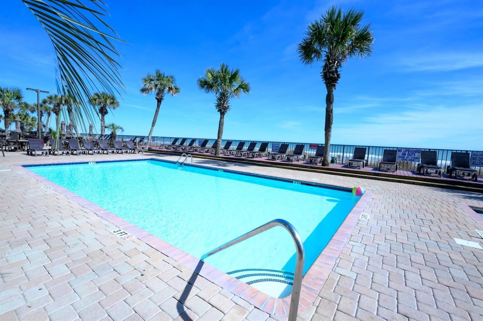 Newly Renovated, Oceanfront, Pools,fantastic View! *