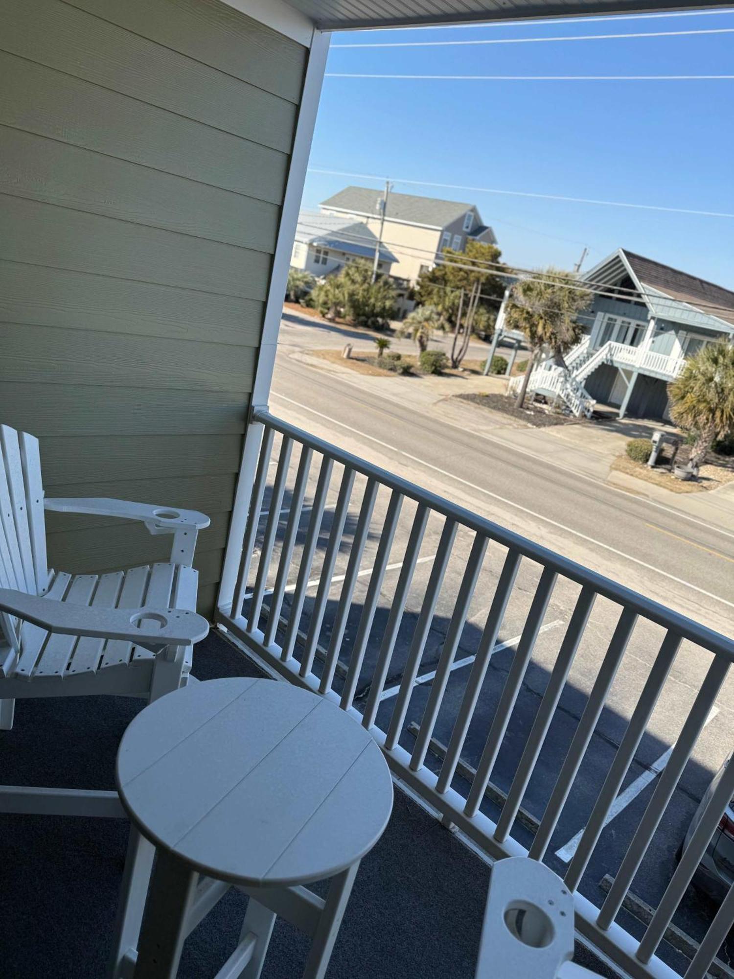 Apartment Great 2 Bedroom 1 & Half Bath Marsh 2m *