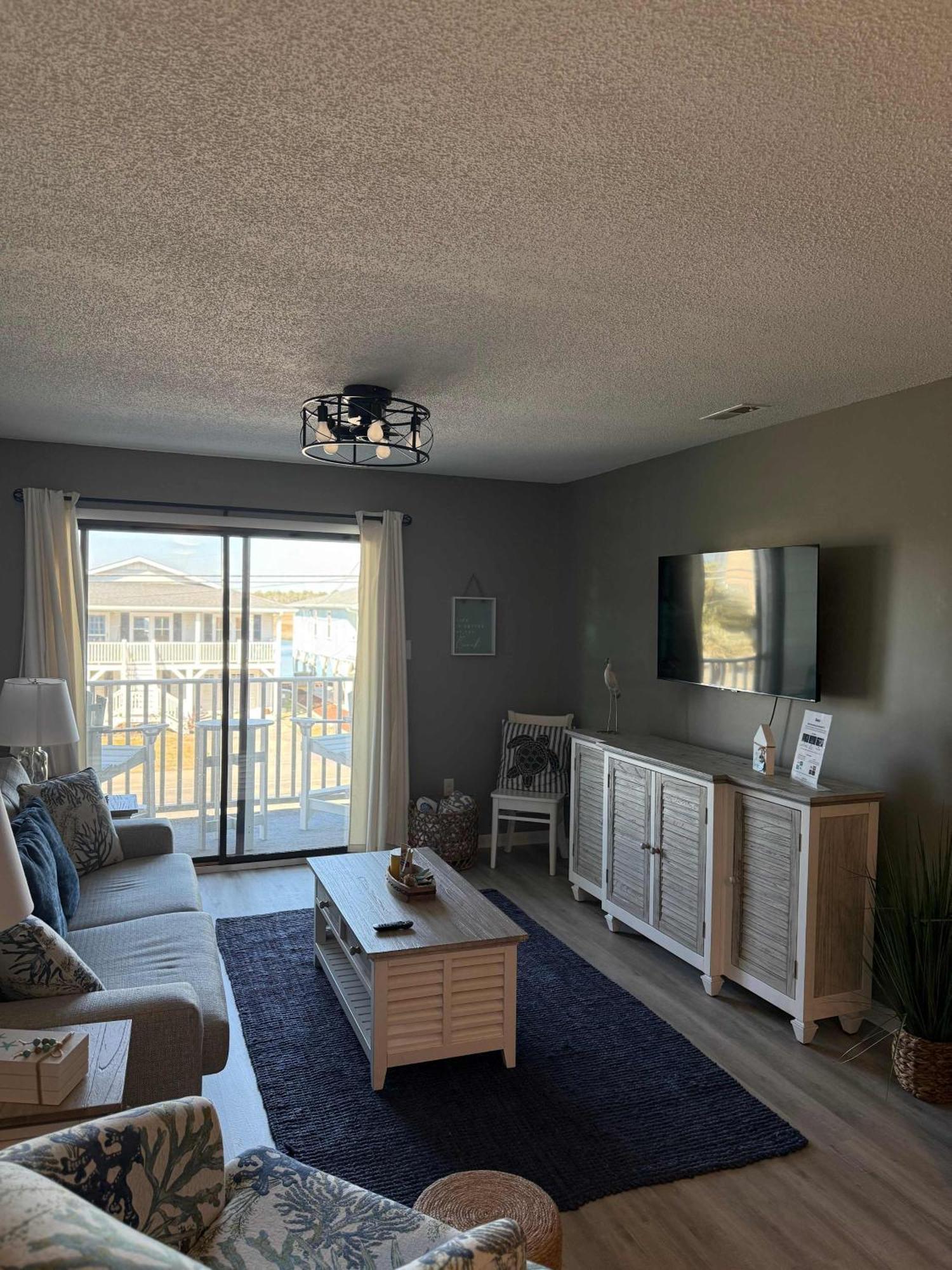 Great 2 Bedroom 1 & Half Bath Marsh 2m Apartment Myrtle Beach