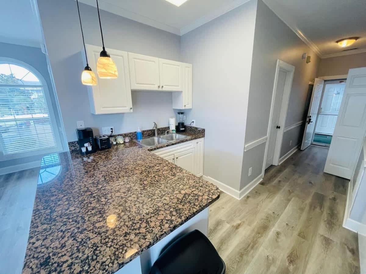 Warm And Cozy 1br At At Myrtlewoods *