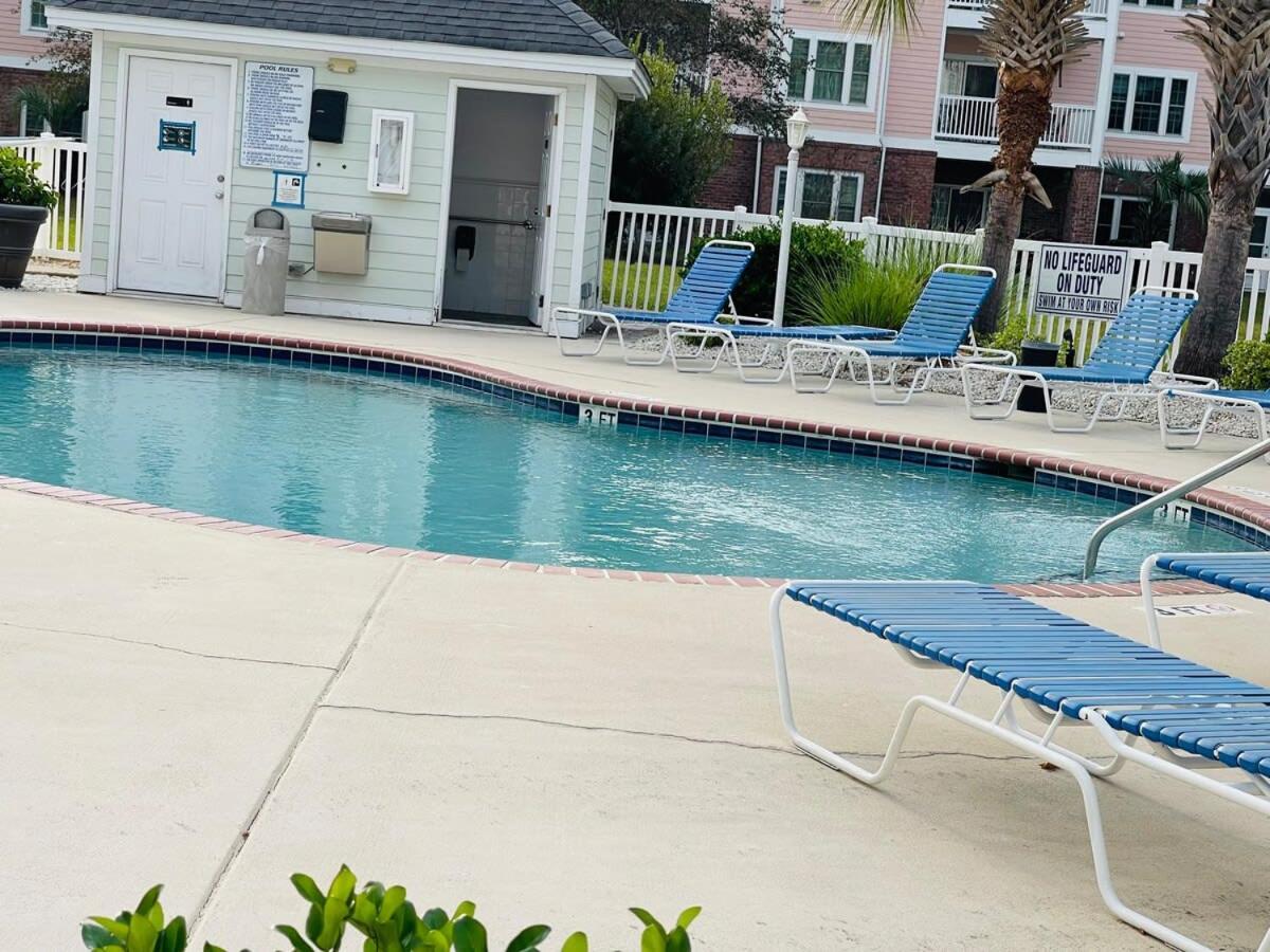First Floor Gorgeous In Myrtle Holiday home *