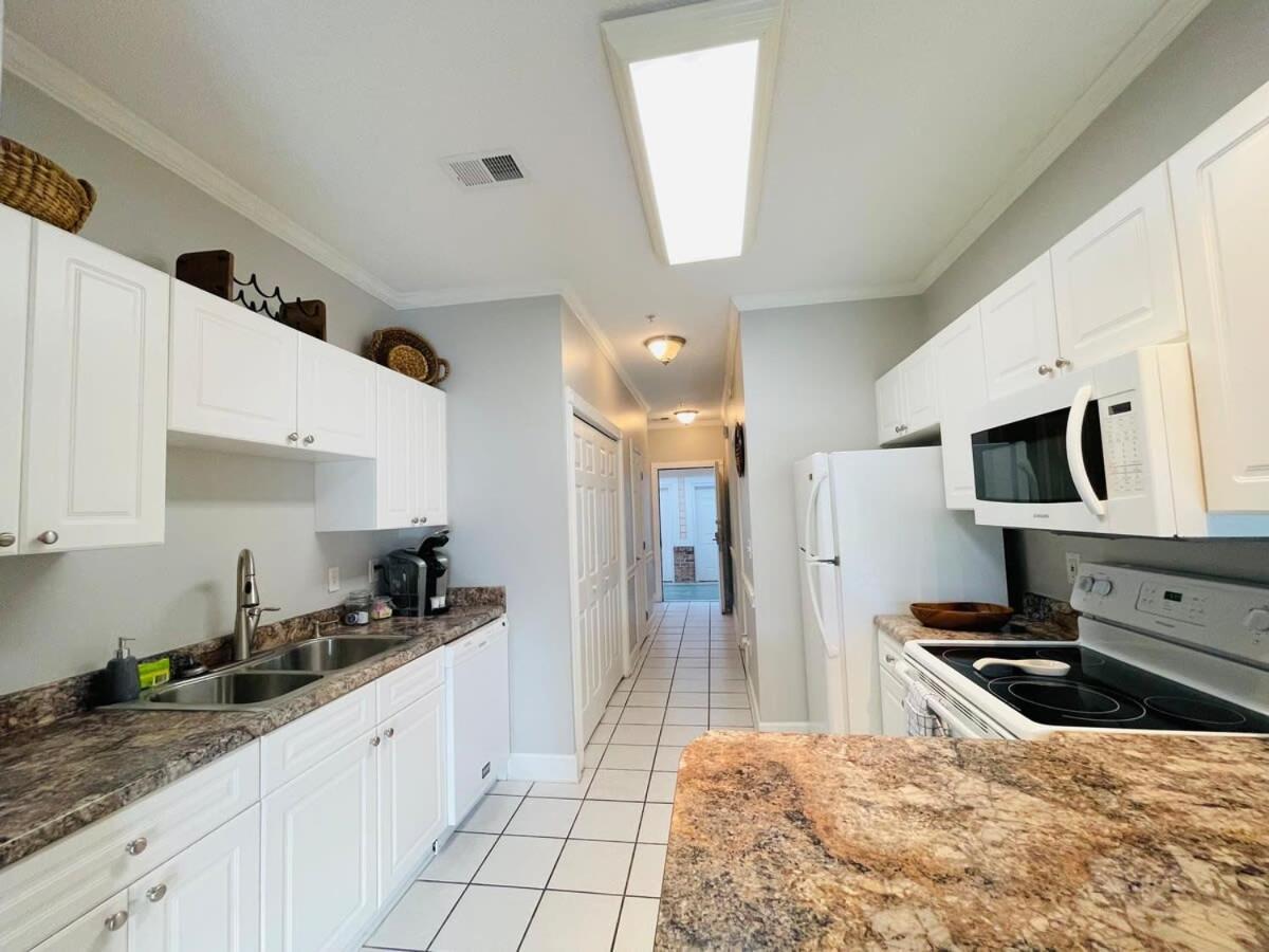 First Floor Gorgeous In Myrtle Holiday home *