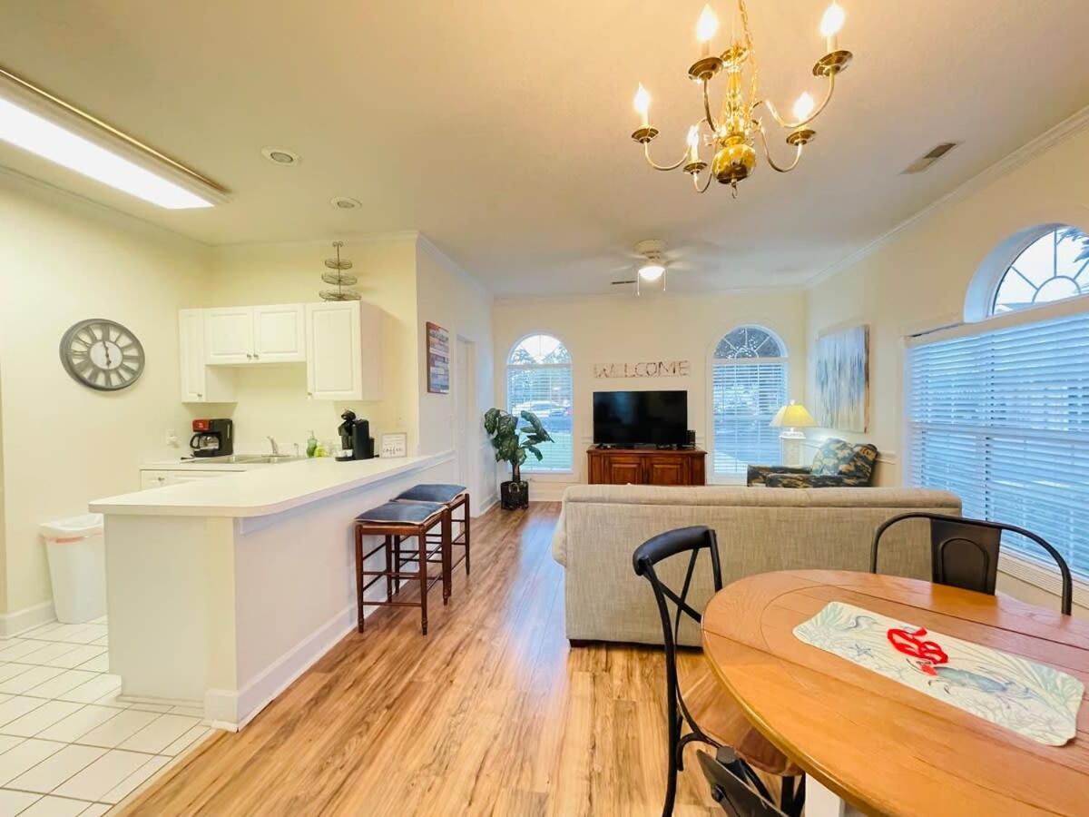 Holiday home Amazing Cute & Cozy In The Center Of Mb Myrtle Beach