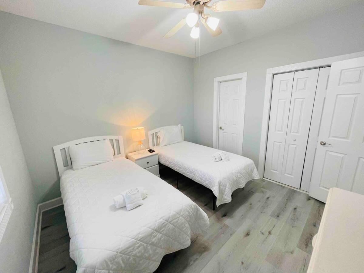 Super Comfortable In Center Of Myrtle Holiday home *