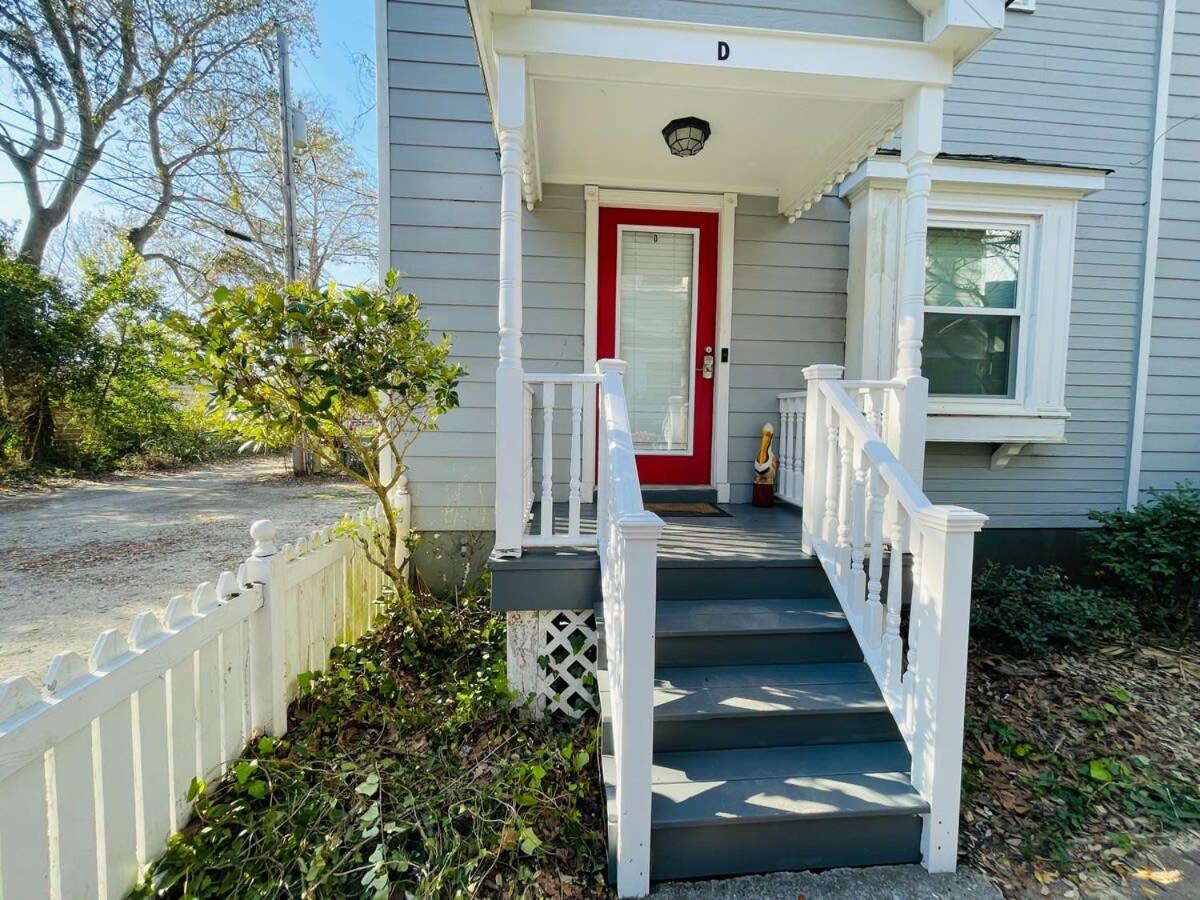 Relax In Cozy Townhouse 2block To The