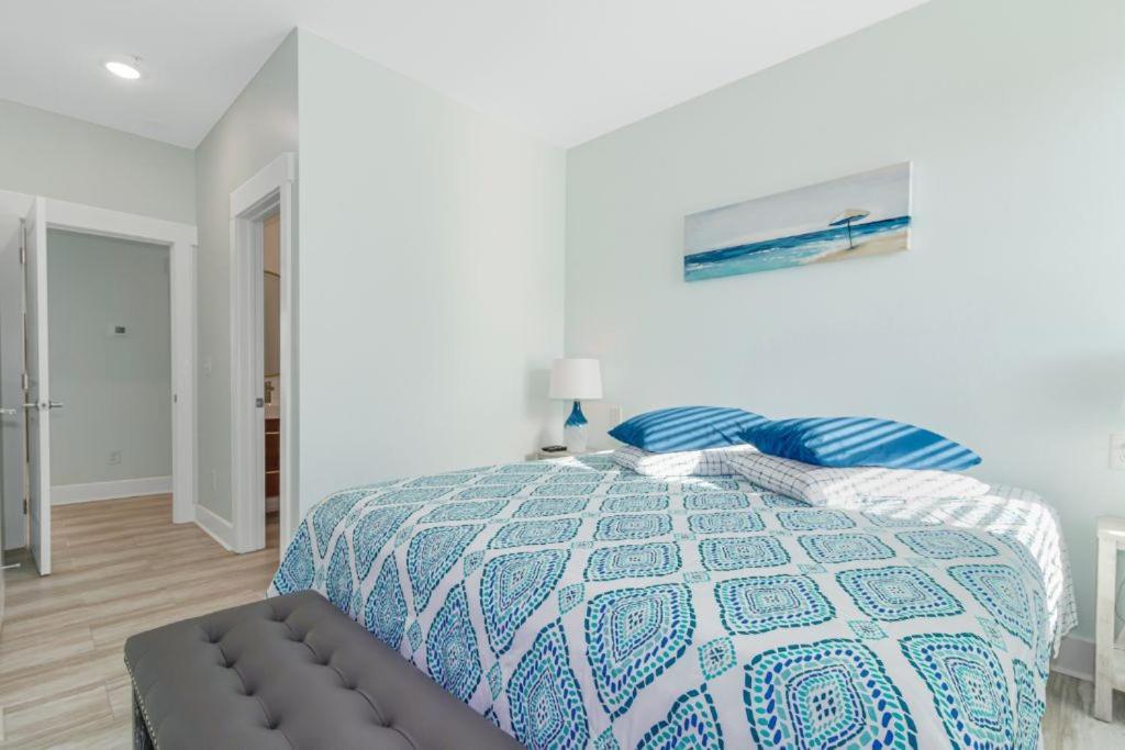 1209 S Ocean By Together