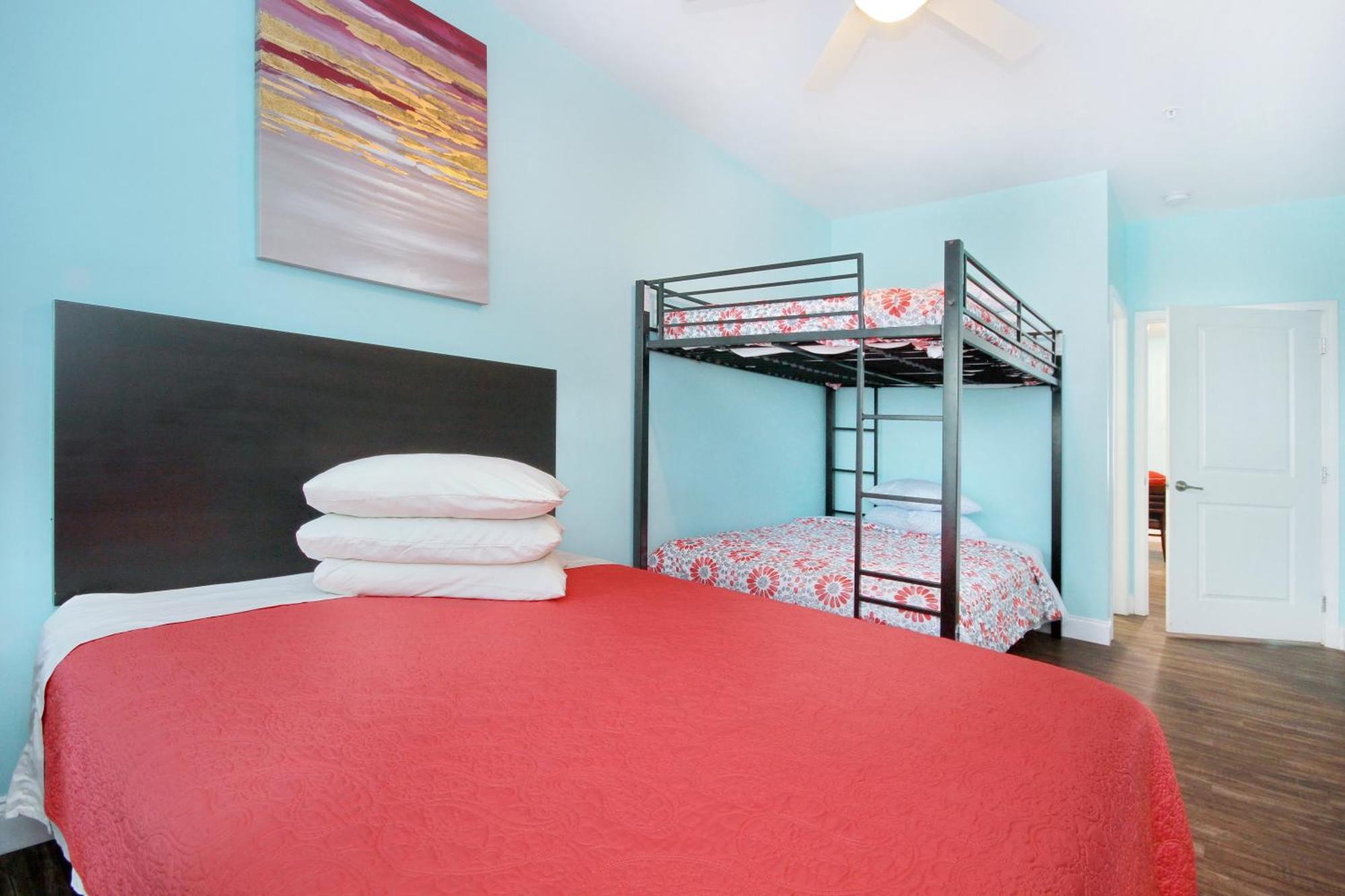 407 9th Ave D By Together Holiday home *