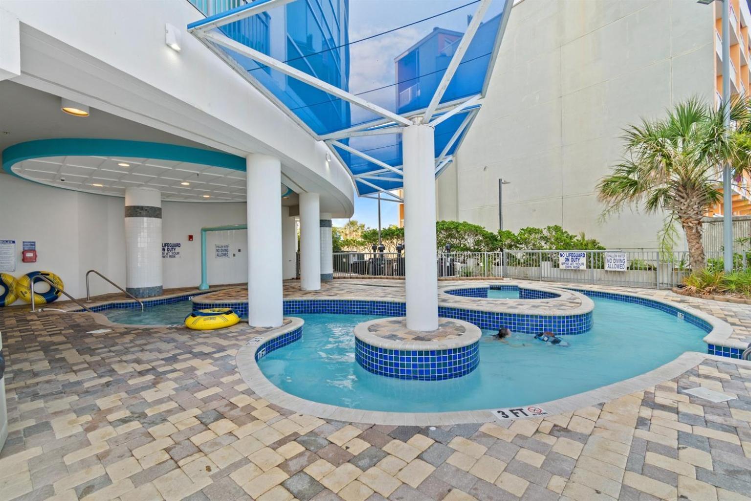 Paradise Breathtaking Oceanfront Oceans One Aparthotel *
