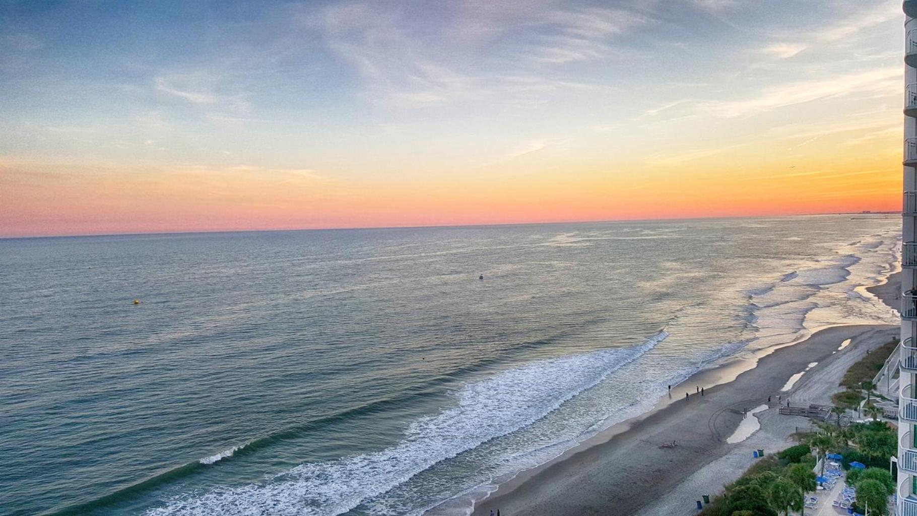 Oceanfront Myrtle Beach 2-Br Condo With Hot Tubs Aparthotel *