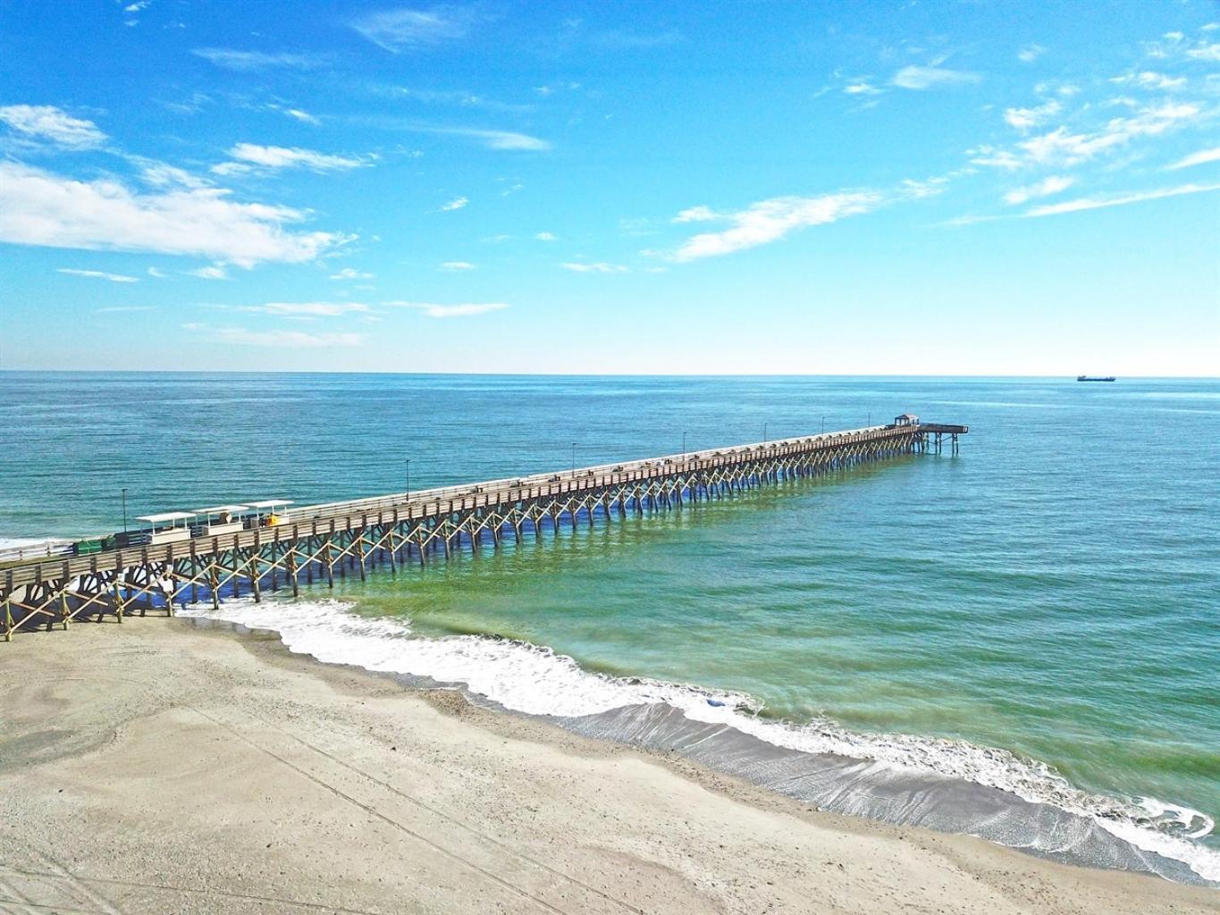 Aparthotel Oceanfront Myrtle Beach 2-Br Condo With Hot Tubs *