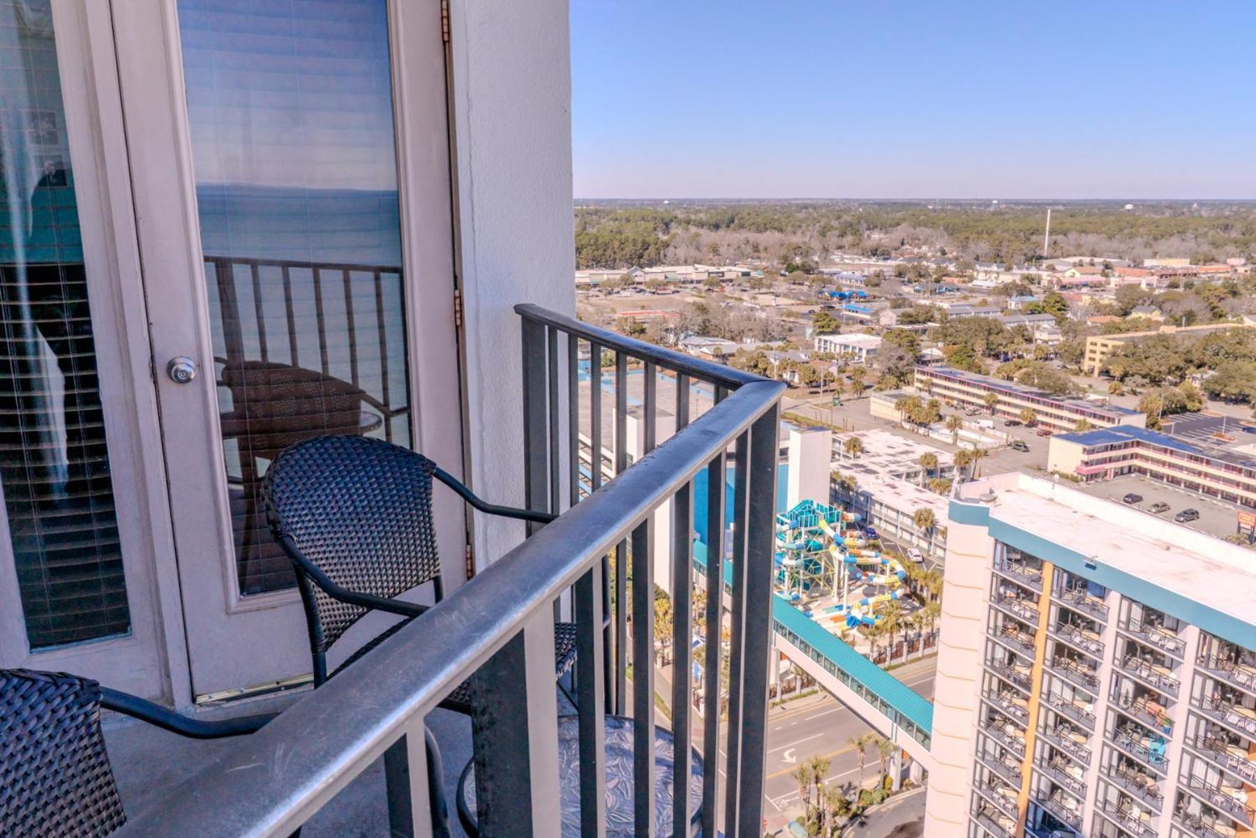 Luxurious Ocean View Queen - With New Led Fireplace! Palace Unit 2210 Holiday home