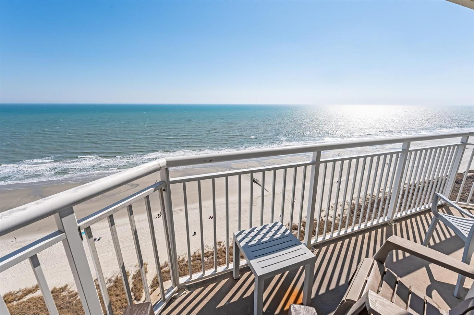 Holiday home Baywatch Renovated, Unobstructed Oceanfront Views! *